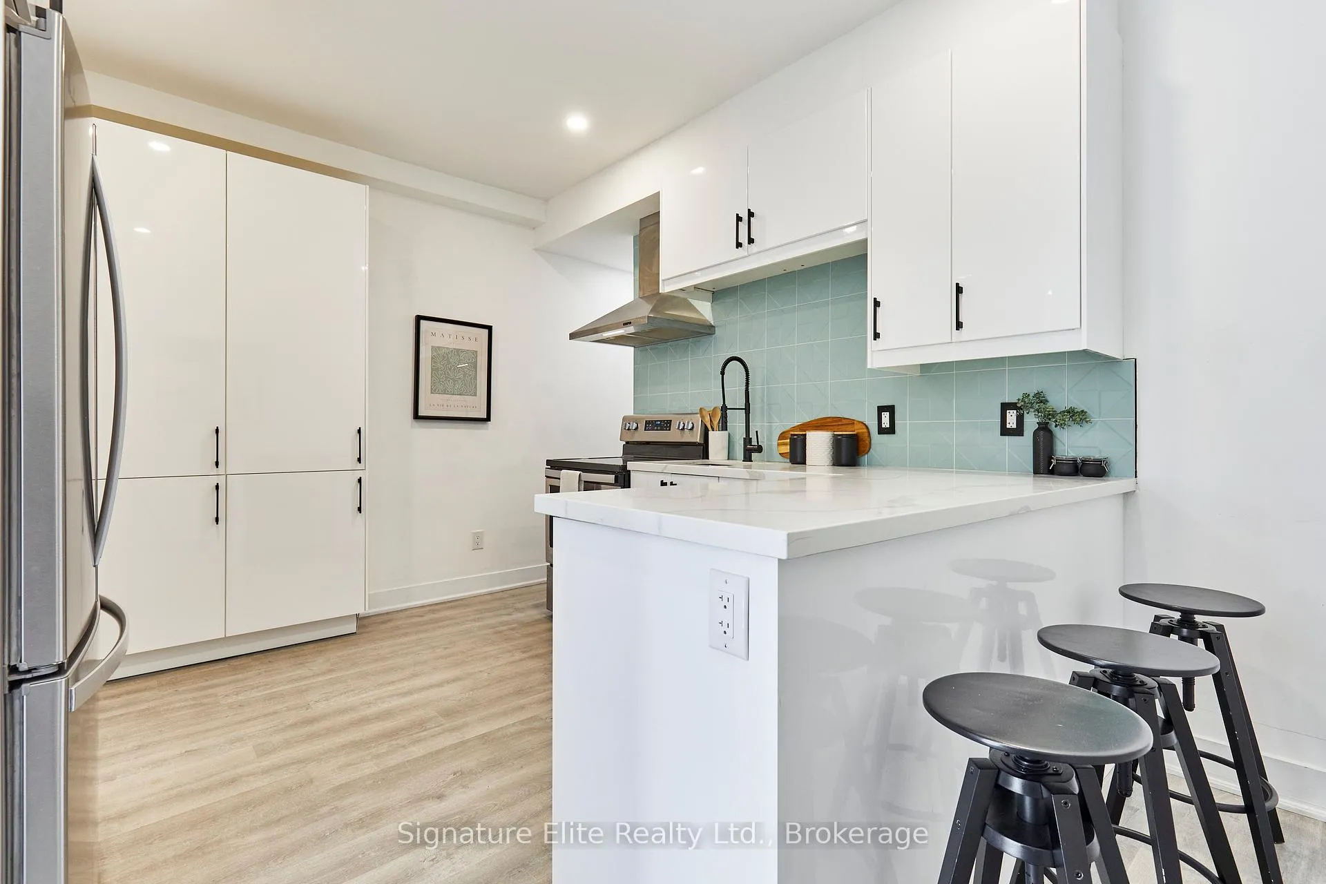 Photo 8 of 154 Mulock Avenue, Toronto, Junction Area — HOMEH