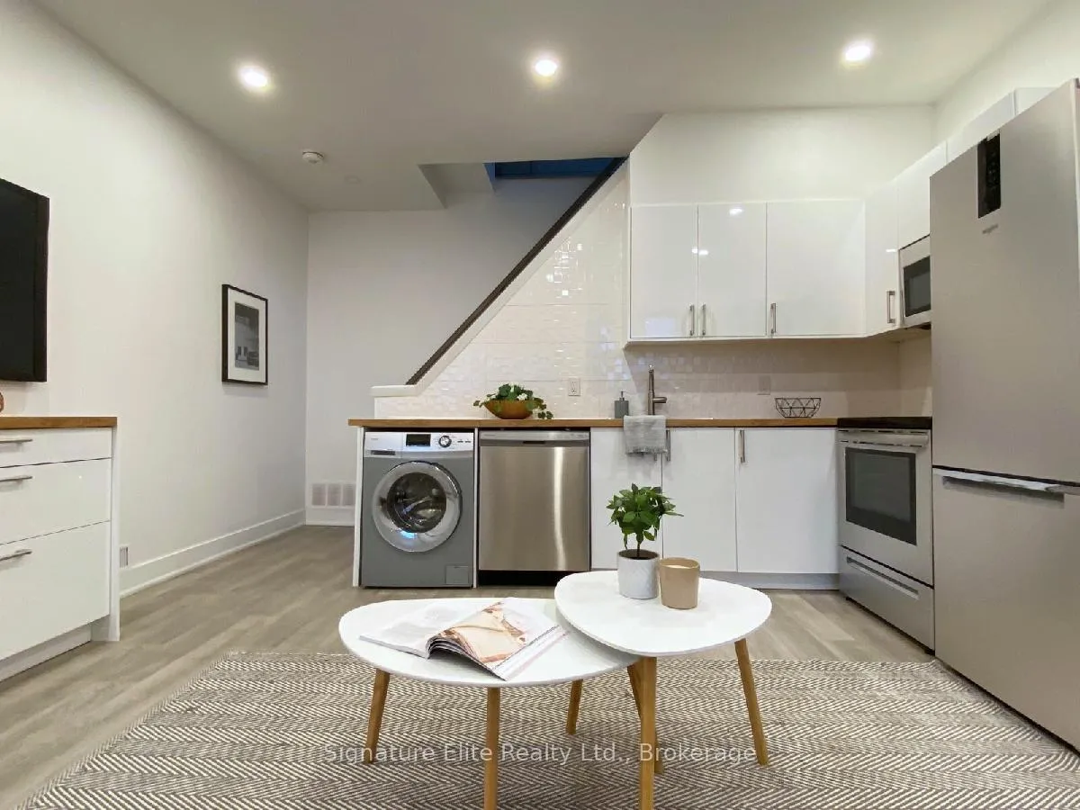Photo 20 of 154 Mulock Avenue, Toronto, Junction Area — HOMEH