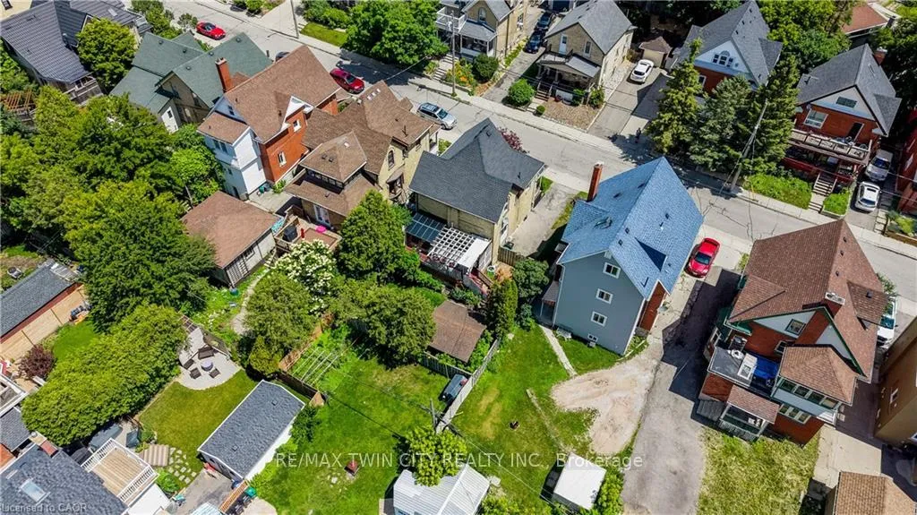Photo 49 of 51 Irvin Street, Kitchener — HOMEH