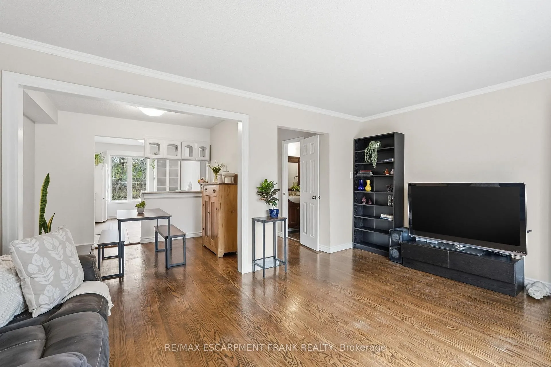 Photo 20 of 1538 Westminster Place, Burlington, Mountainside — HOMEH