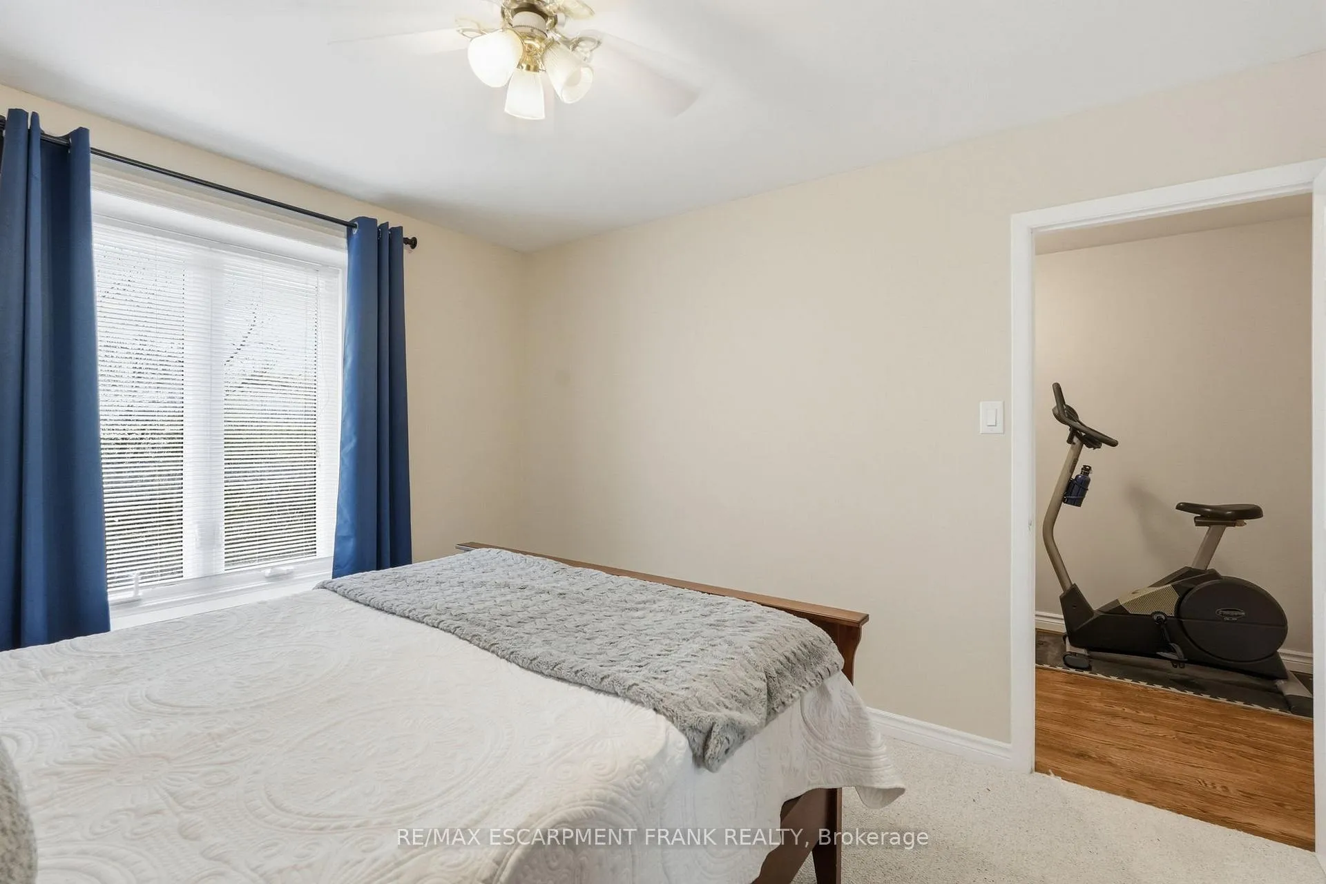 Photo 24 of 1538 Westminster Place, Burlington, Mountainside — HOMEH