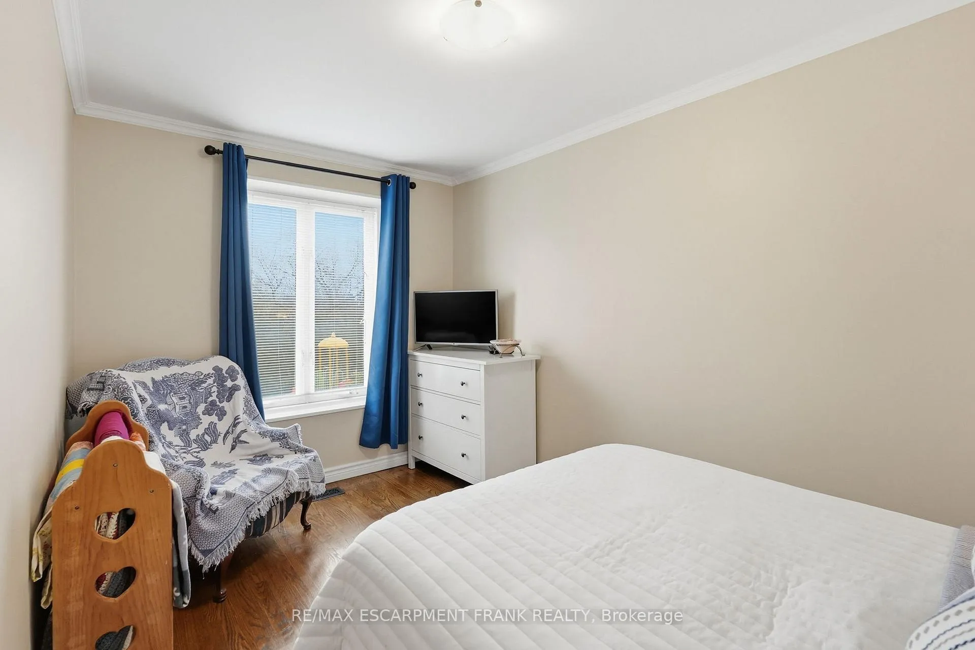 Photo 29 of 1538 Westminster Place, Burlington, Mountainside — HOMEH