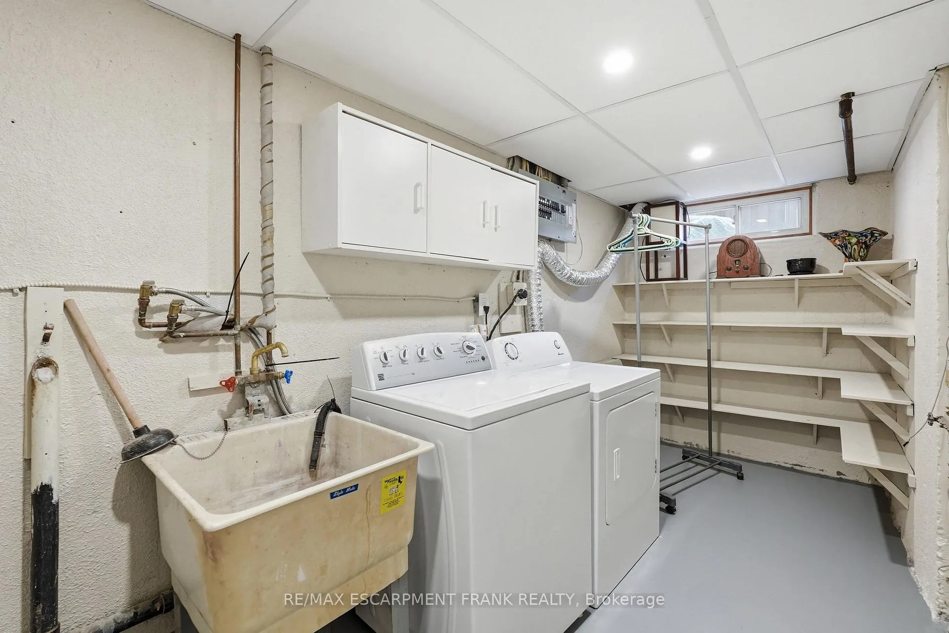 Photo 40 of 1538 Westminster Place, Burlington, Mountainside — HOMEH
