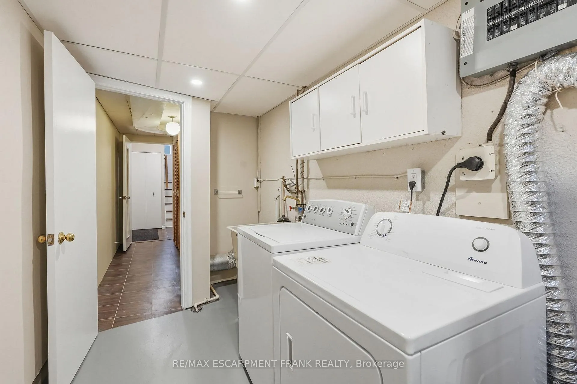 Photo 41 of 1538 Westminster Place, Burlington, Mountainside — HOMEH