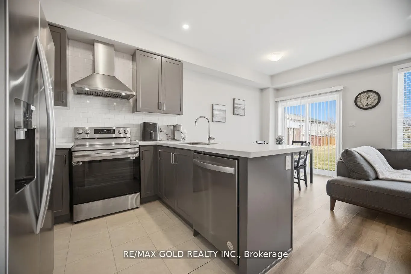 Photo 8 of Unit 2, 30 Mia Drive, Hamilton, Ryckmans — HOMEH