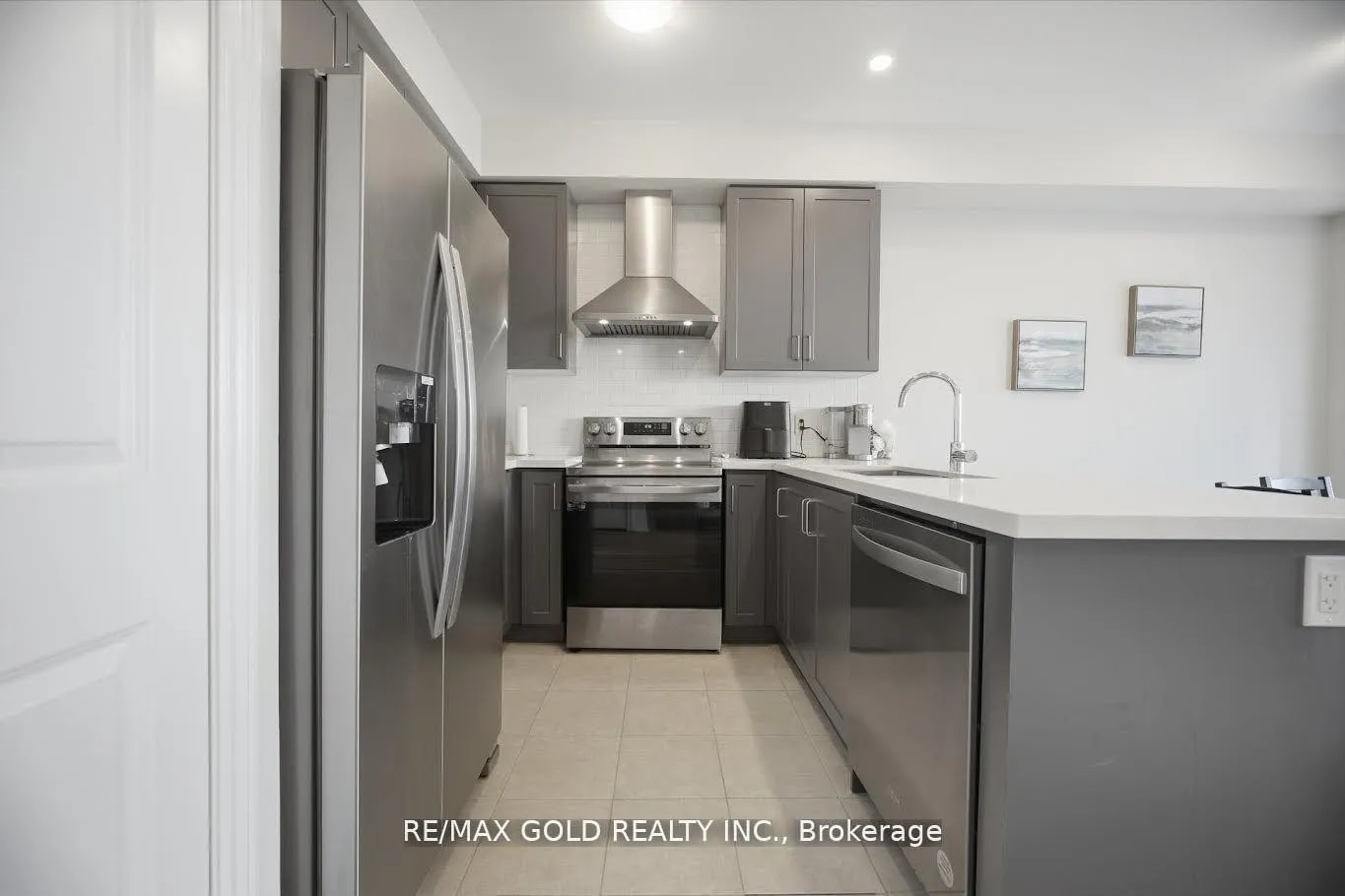 Photo 9 of Unit 2, 30 Mia Drive, Hamilton, Ryckmans — HOMEH