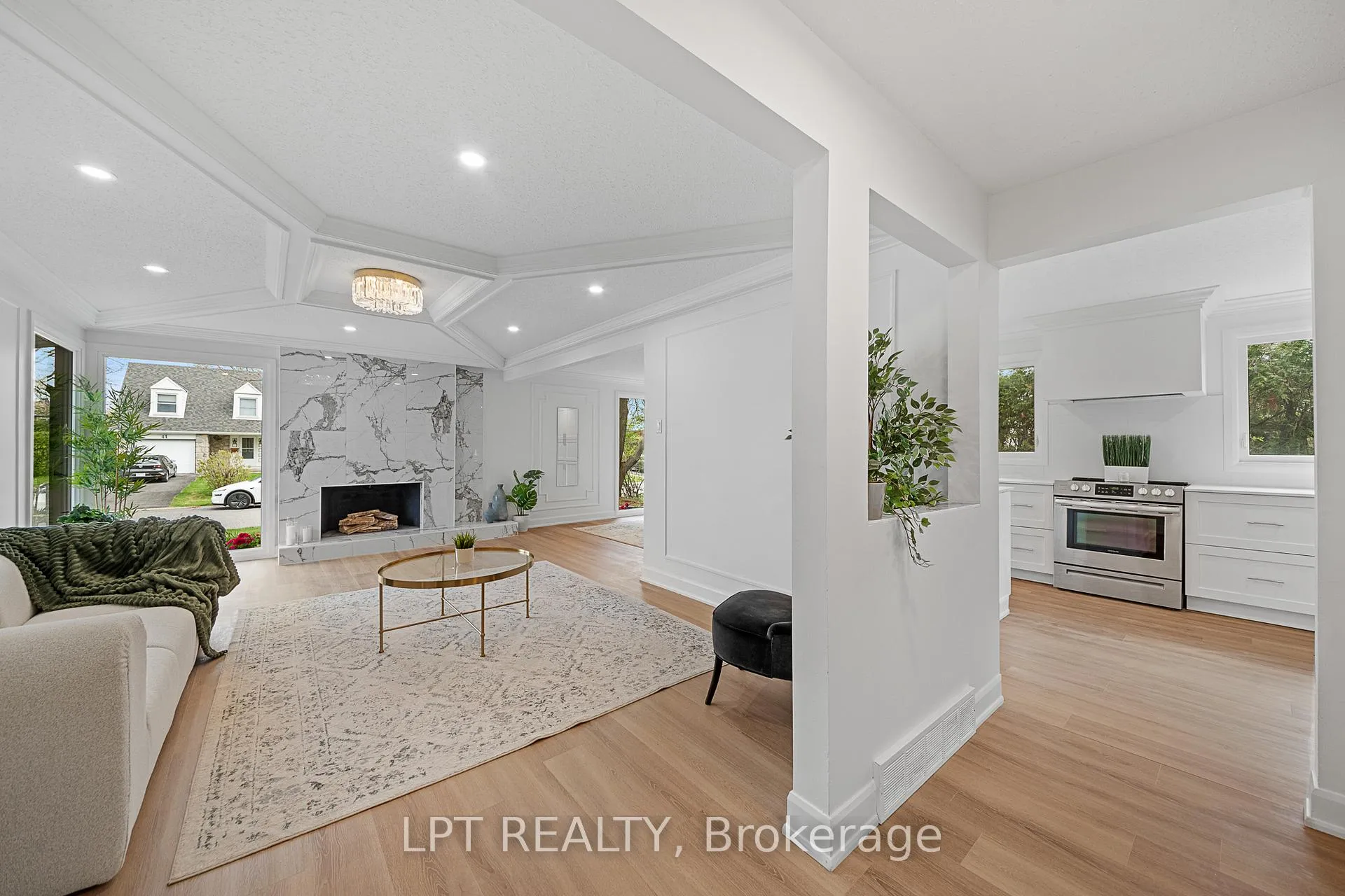 Photo 6 of 19 Moorcroft Road, Ottawa, Briargreen — HOMEH