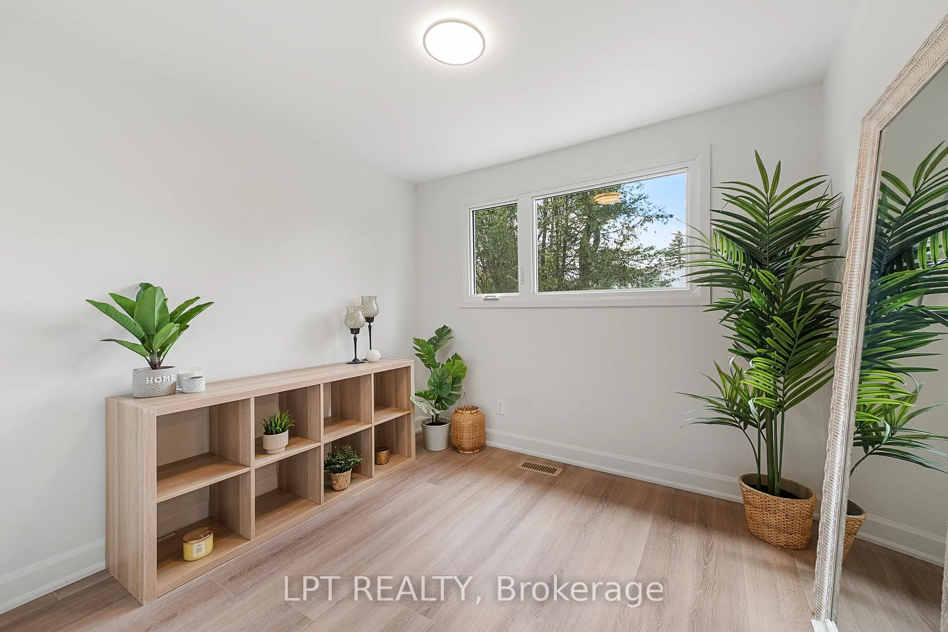 Photo 33 of 19 Moorcroft Road, Ottawa, Briargreen — HOMEH