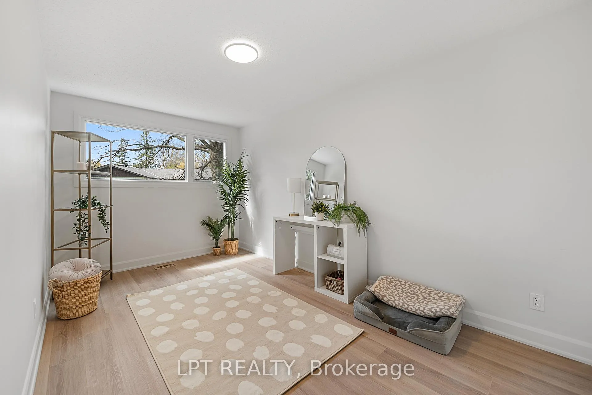 Photo 37 of 19 Moorcroft Road, Ottawa, Briargreen — HOMEH