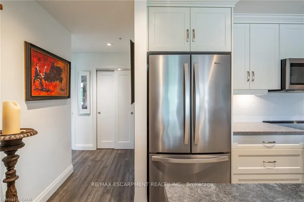 Photo 22 of Unit 213, 30 Hamilton Street S, Hamilton, Waterdown — HOMEH