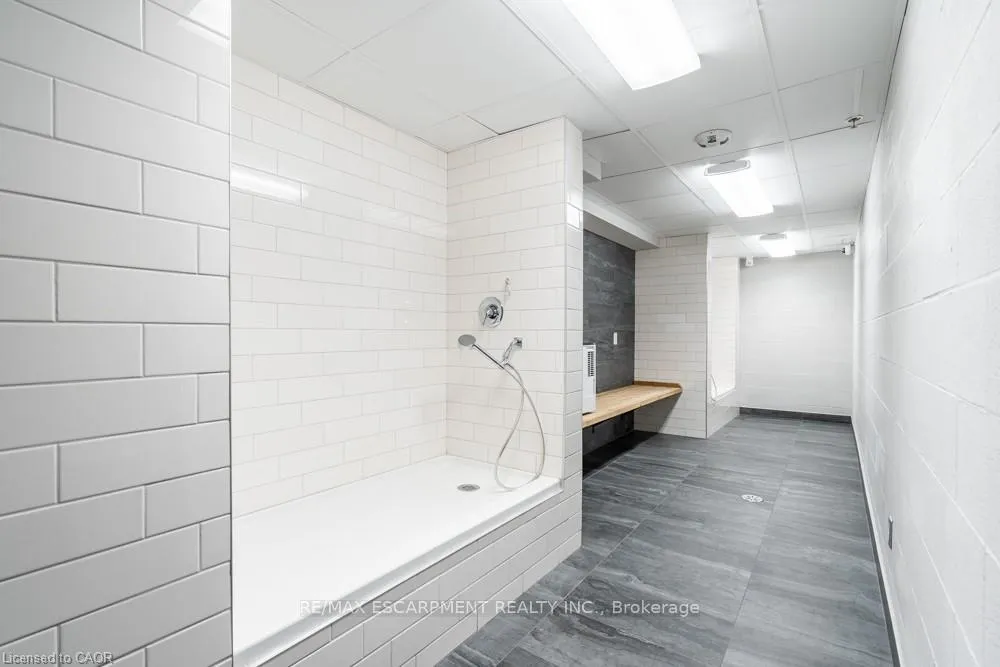 Photo 32 of Unit 213, 30 Hamilton Street S, Hamilton, Waterdown — HOMEH