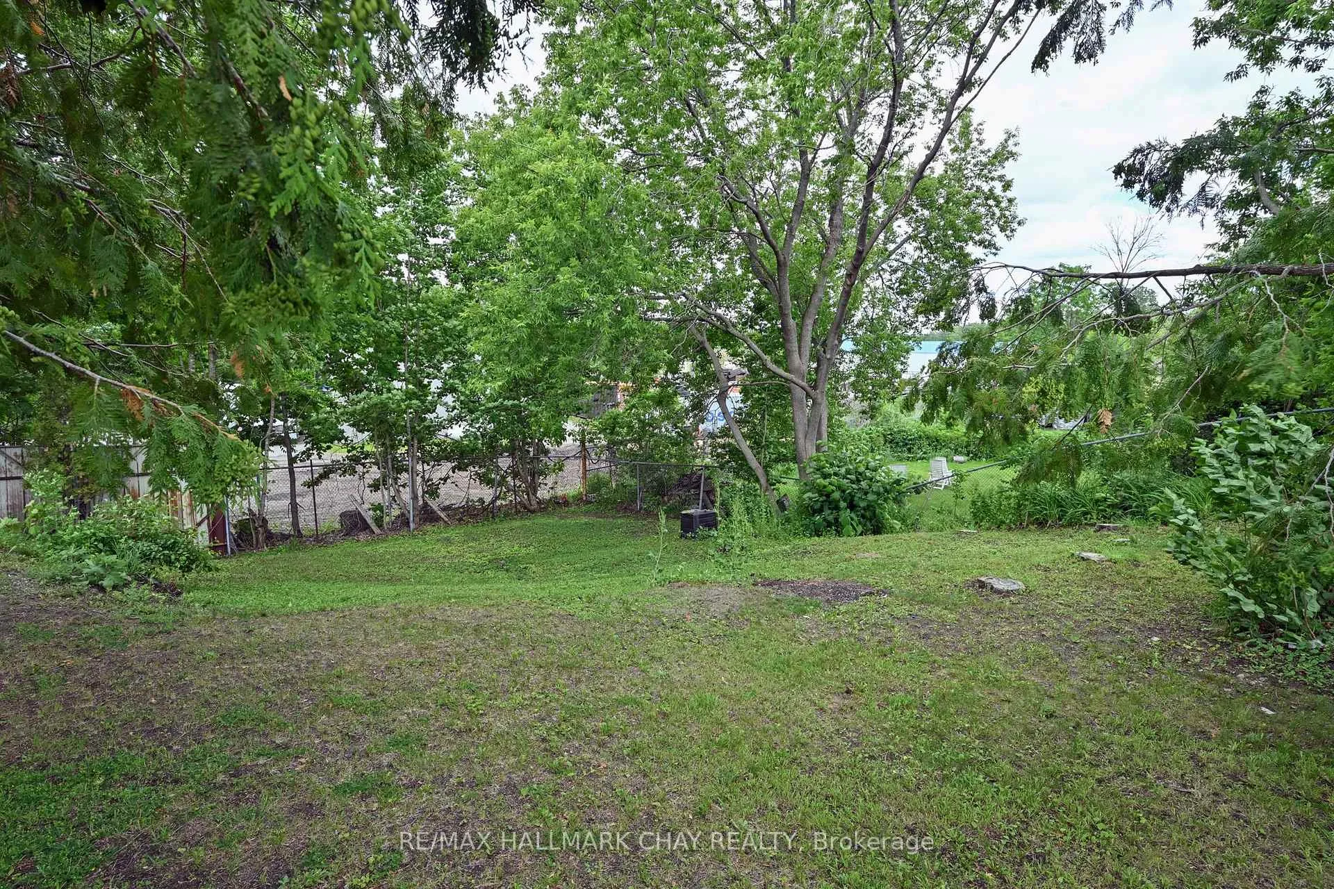 Photo 23 of 225 Park Street, Tay, Victoria Harbour — HOMEH