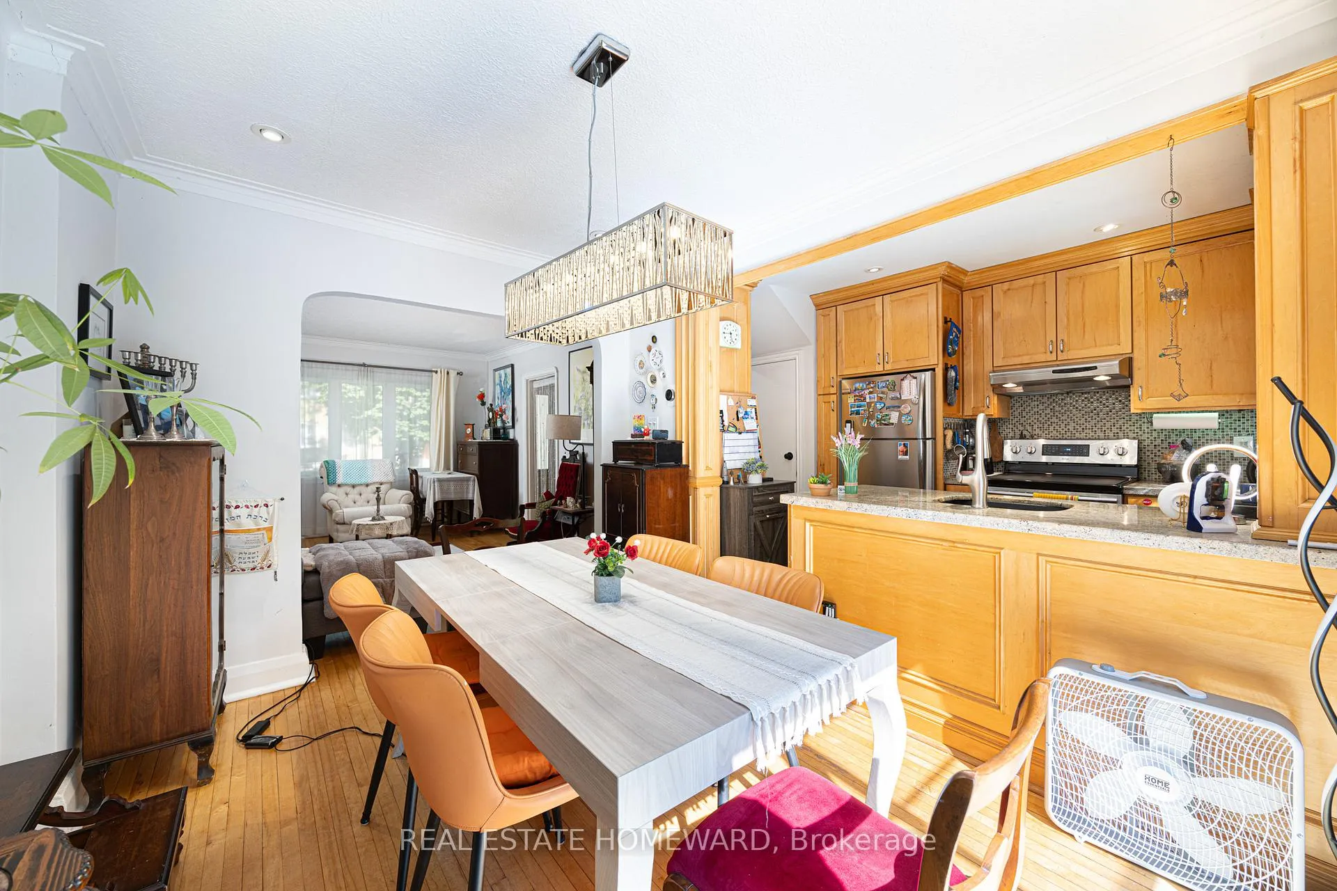 Photo 6 of 69 Hertle Avenue, Toronto, Greenwood-Coxwell — HOMEH