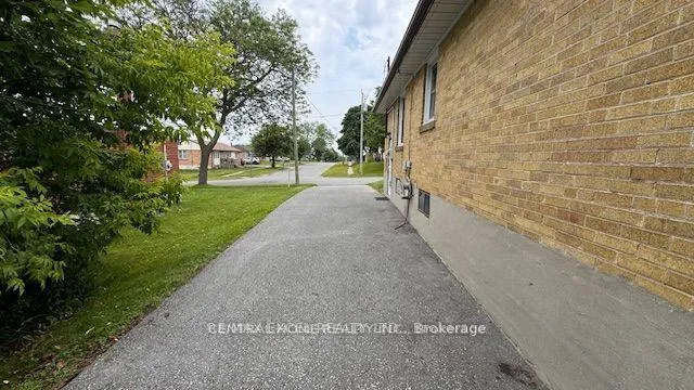 Photo 21 of 328 Jasper Avenue, Oshawa, Lakeview — HOMEH