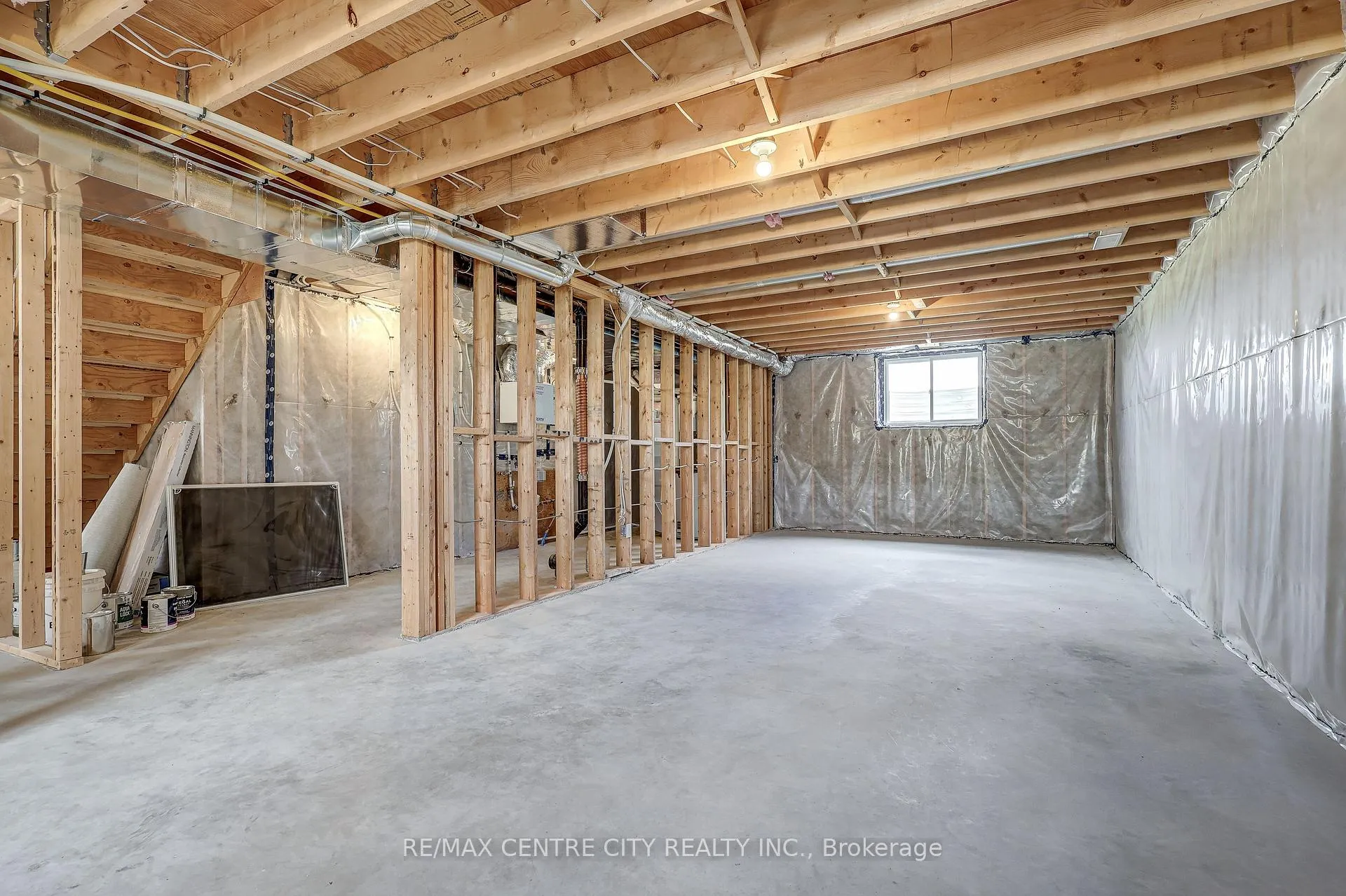 Photo 42 of 58 Aspen Parkway, Aylmer — HOMEH