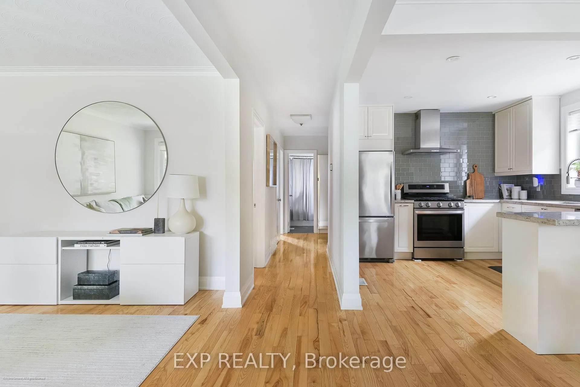 Photo 7 of 125 Treeview Drive, Etobicoke, Alderwood — HOMEH
