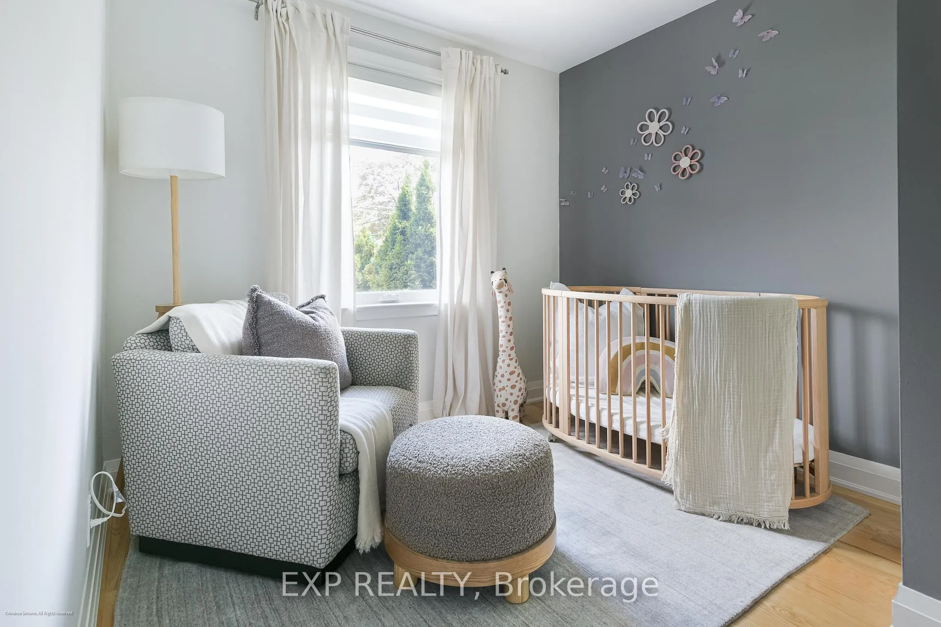 Photo 22 of 125 Treeview Drive, Etobicoke, Alderwood — HOMEH