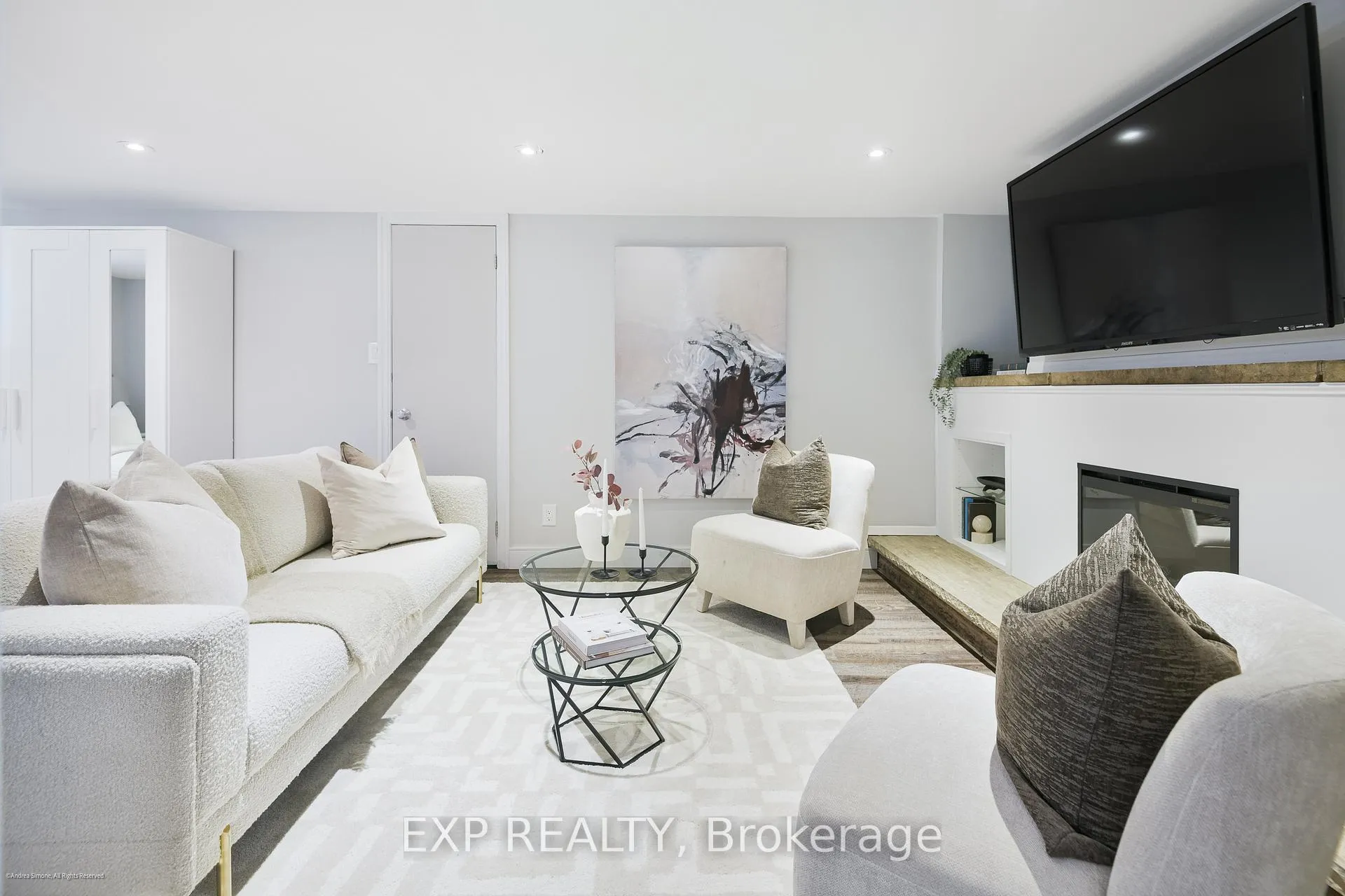 Photo 32 of 125 Treeview Drive, Etobicoke, Alderwood — HOMEH