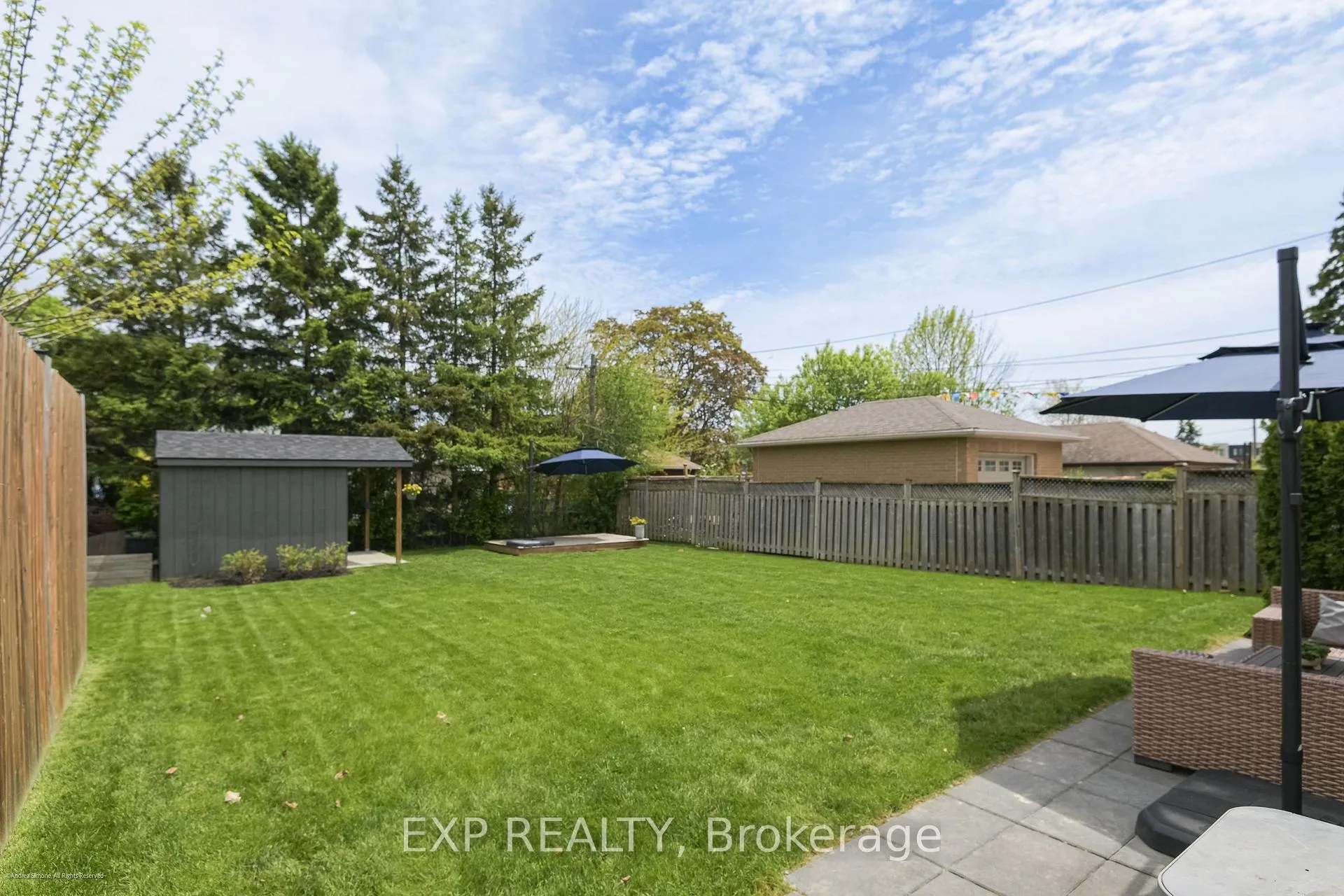Photo 34 of 125 Treeview Drive, Etobicoke, Alderwood — HOMEH