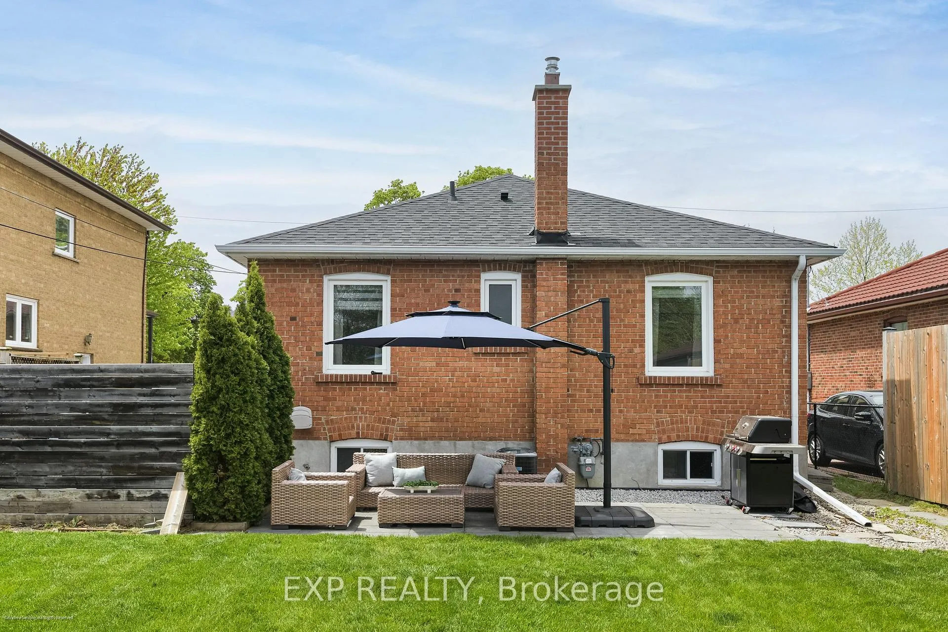 Photo 35 of 125 Treeview Drive, Etobicoke, Alderwood — HOMEH