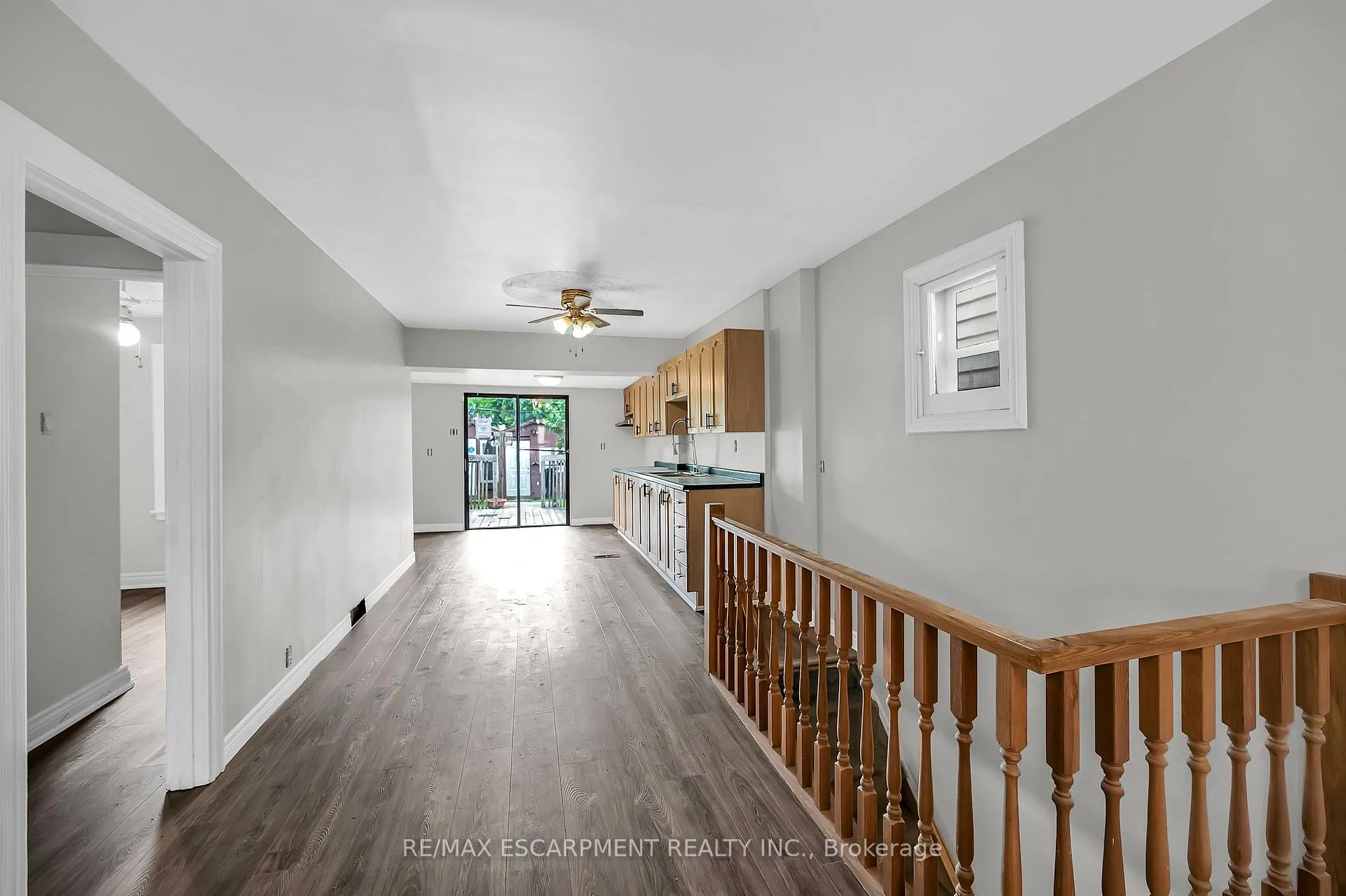 Photo 6 of 1256 Cannon Street E, Hamilton, Crown Point — HOMEH