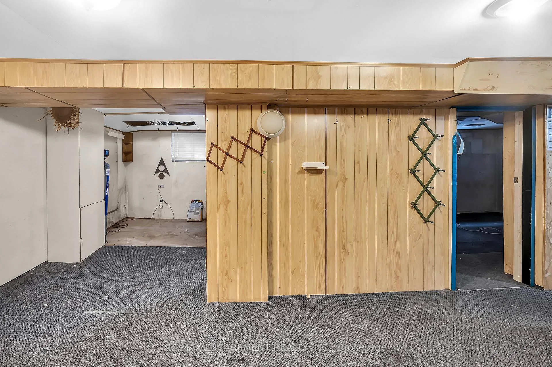 Photo 15 of 1256 Cannon Street E, Hamilton, Crown Point — HOMEH