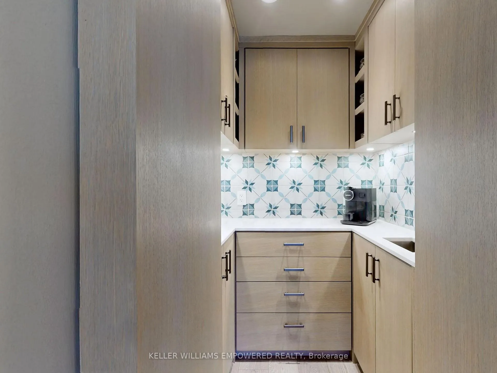 Photo 15 of 10 Webster Avenue, Toronto, The Annex — HOMEH