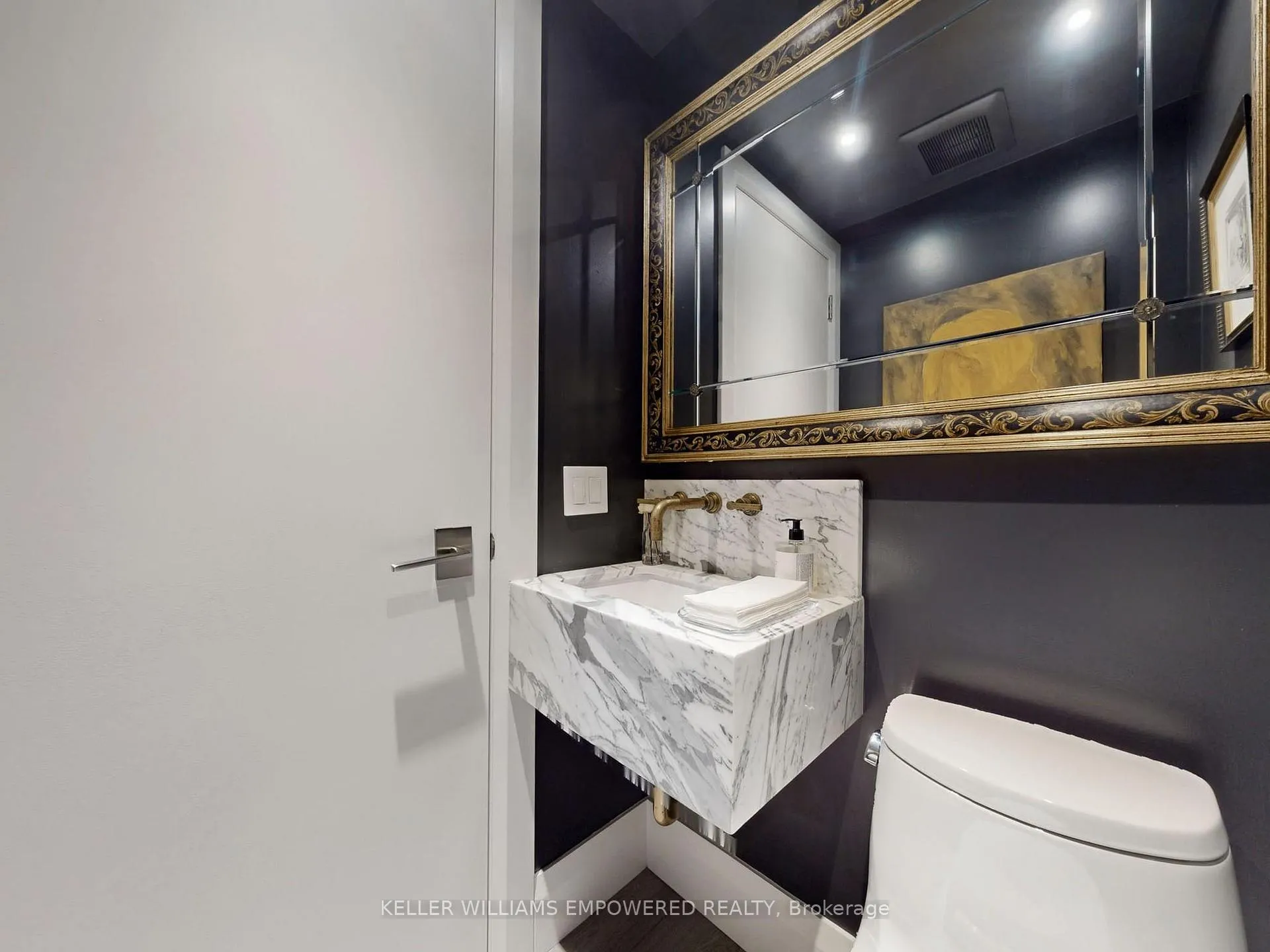 Photo 17 of 10 Webster Avenue, Toronto, The Annex — HOMEH