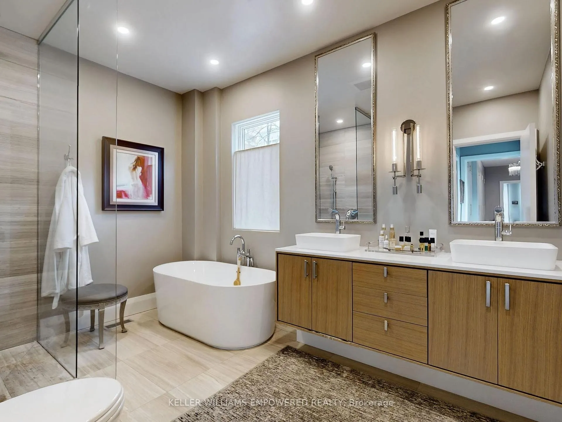Photo 23 of 10 Webster Avenue, Toronto, The Annex — HOMEH