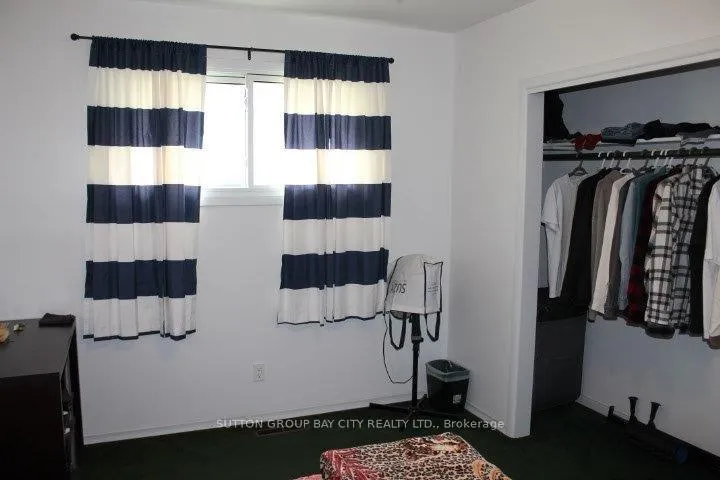 Photo 4 of 2804 Churchill Drive E, Thunder Bay, Northwood Park — HOMEH