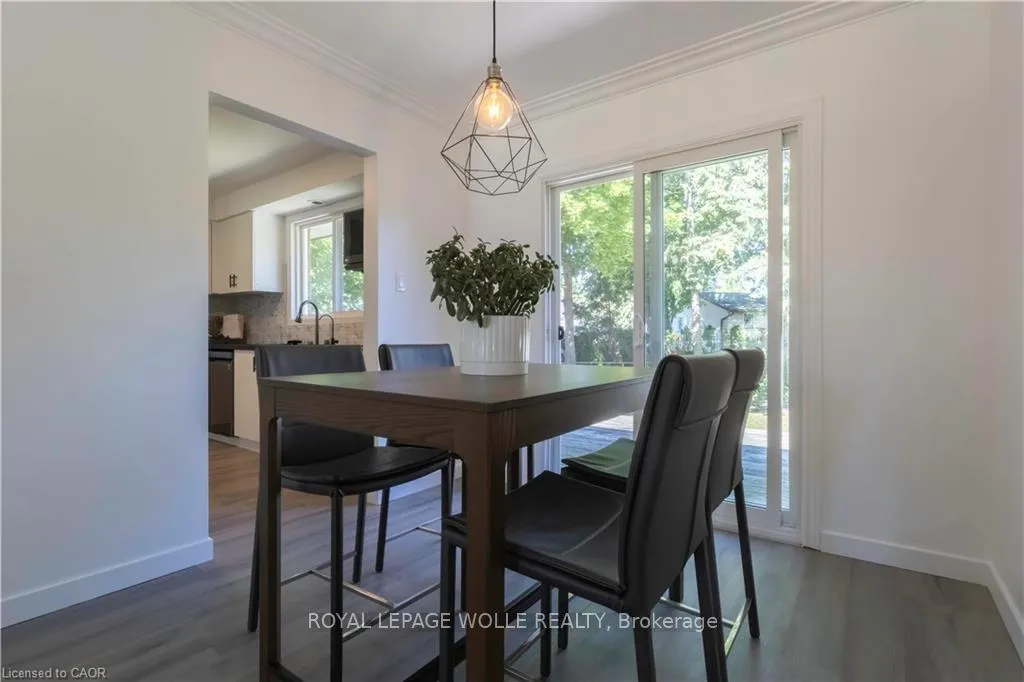 Photo 6 of 34 Golfview Road, Guelph, Victoria North — HOMEH