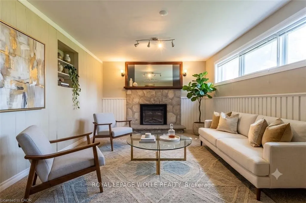 Photo 16 of 34 Golfview Road, Guelph, Victoria North — HOMEH
