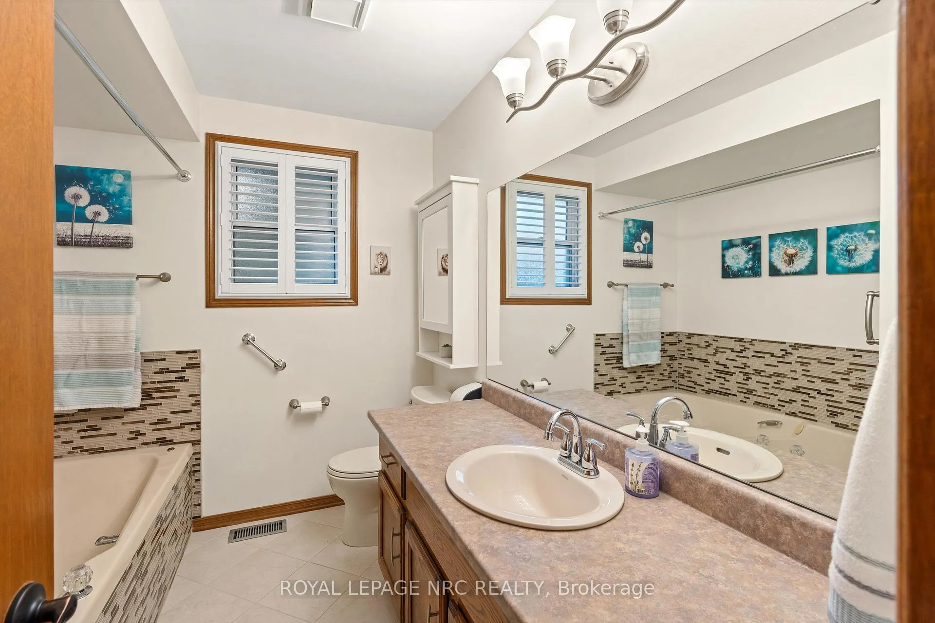 Photo 20 of 16 Bolger Drive, St. Catharines, Lakeport — HOMEH
