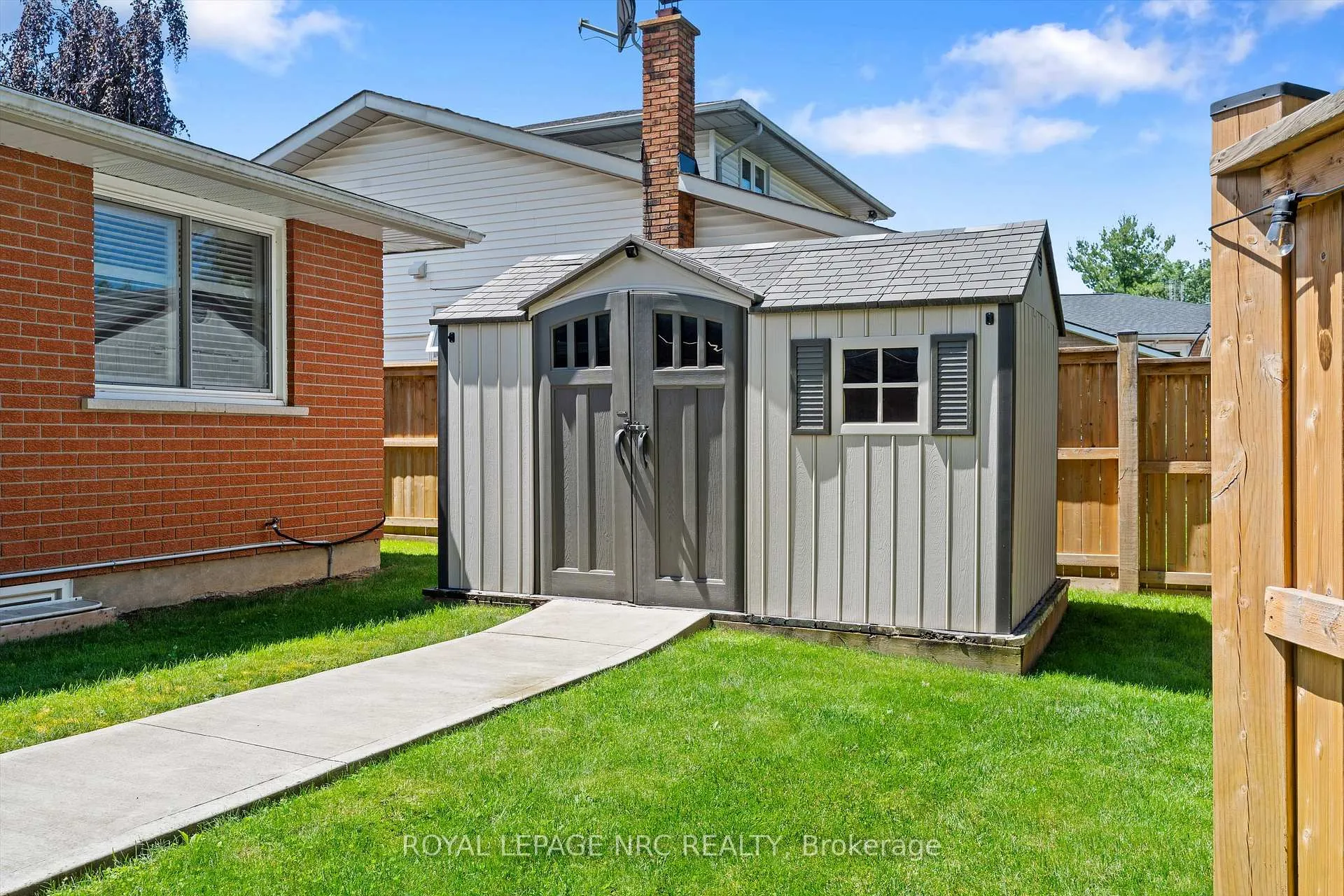 Photo 34 of 16 Bolger Drive, St. Catharines, Lakeport — HOMEH