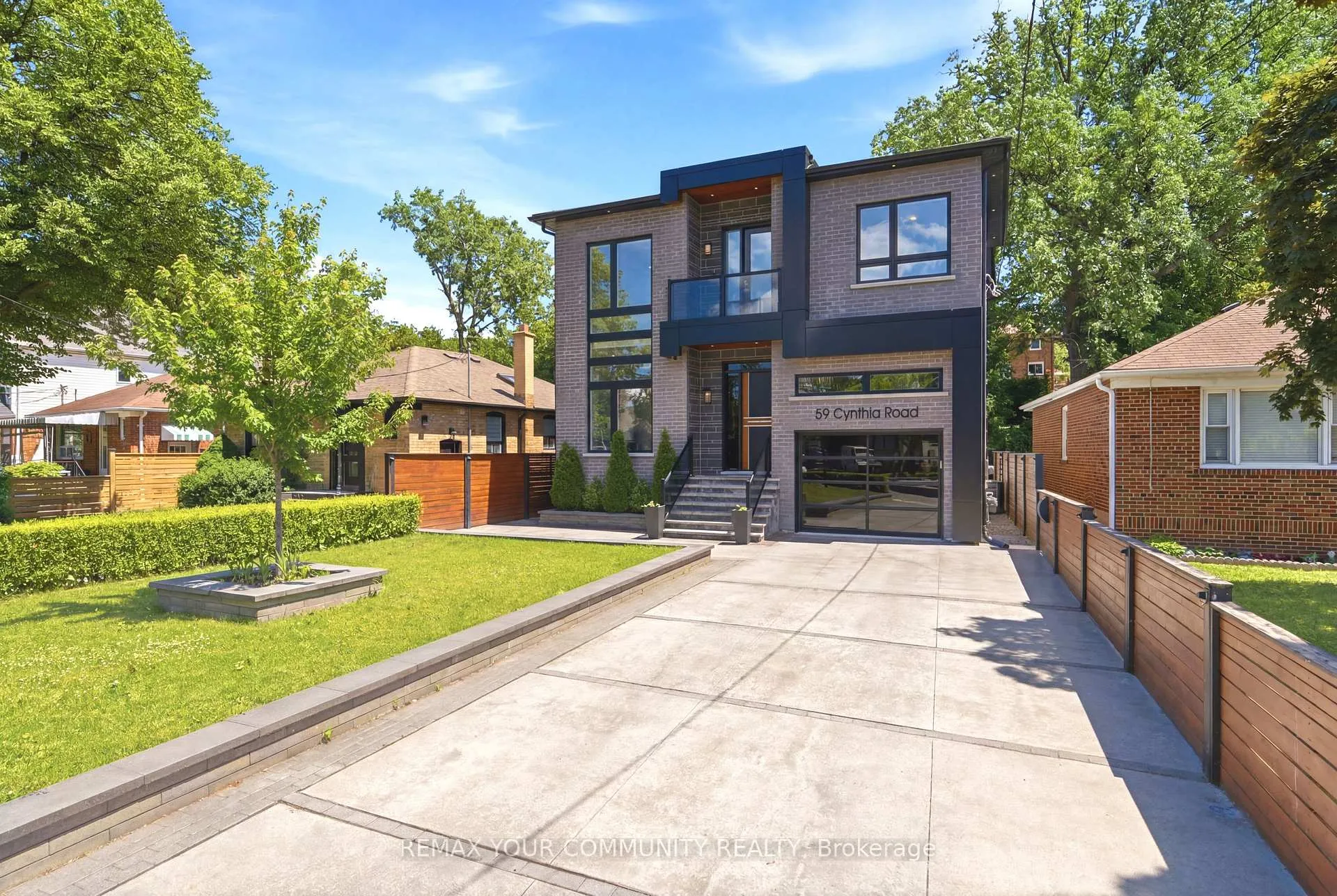 Photo 2 of 59 Cynthia Road, Toronto, Rockcliffe-Smythe — HOMEH