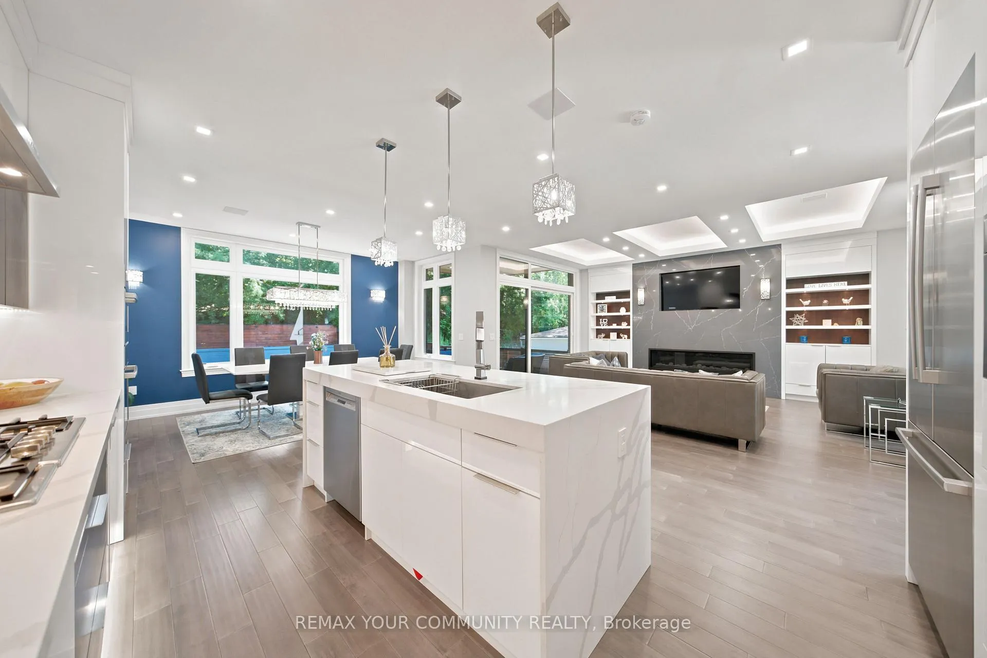 Photo 16 of 59 Cynthia Road, Toronto, Rockcliffe-Smythe — HOMEH