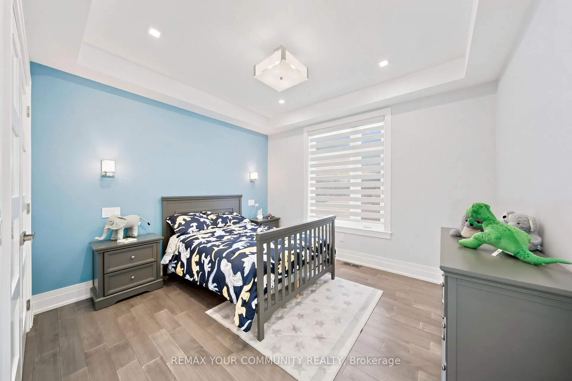 Photo 34 of 59 Cynthia Road, Toronto, Rockcliffe-Smythe — HOMEH