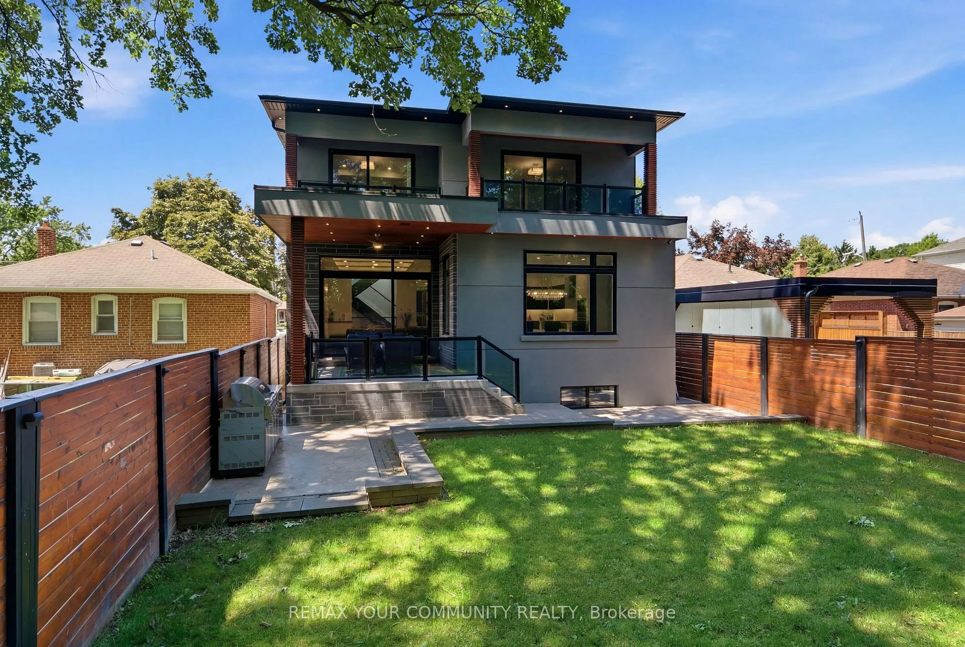 Photo 48 of 59 Cynthia Road, Toronto, Rockcliffe-Smythe — HOMEH
