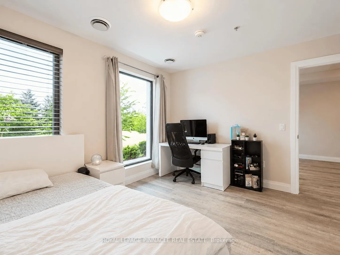 Photo 15 of Unit 101, 5 Wake Robin Drive, Kitchener, Larentian West — HOMEH