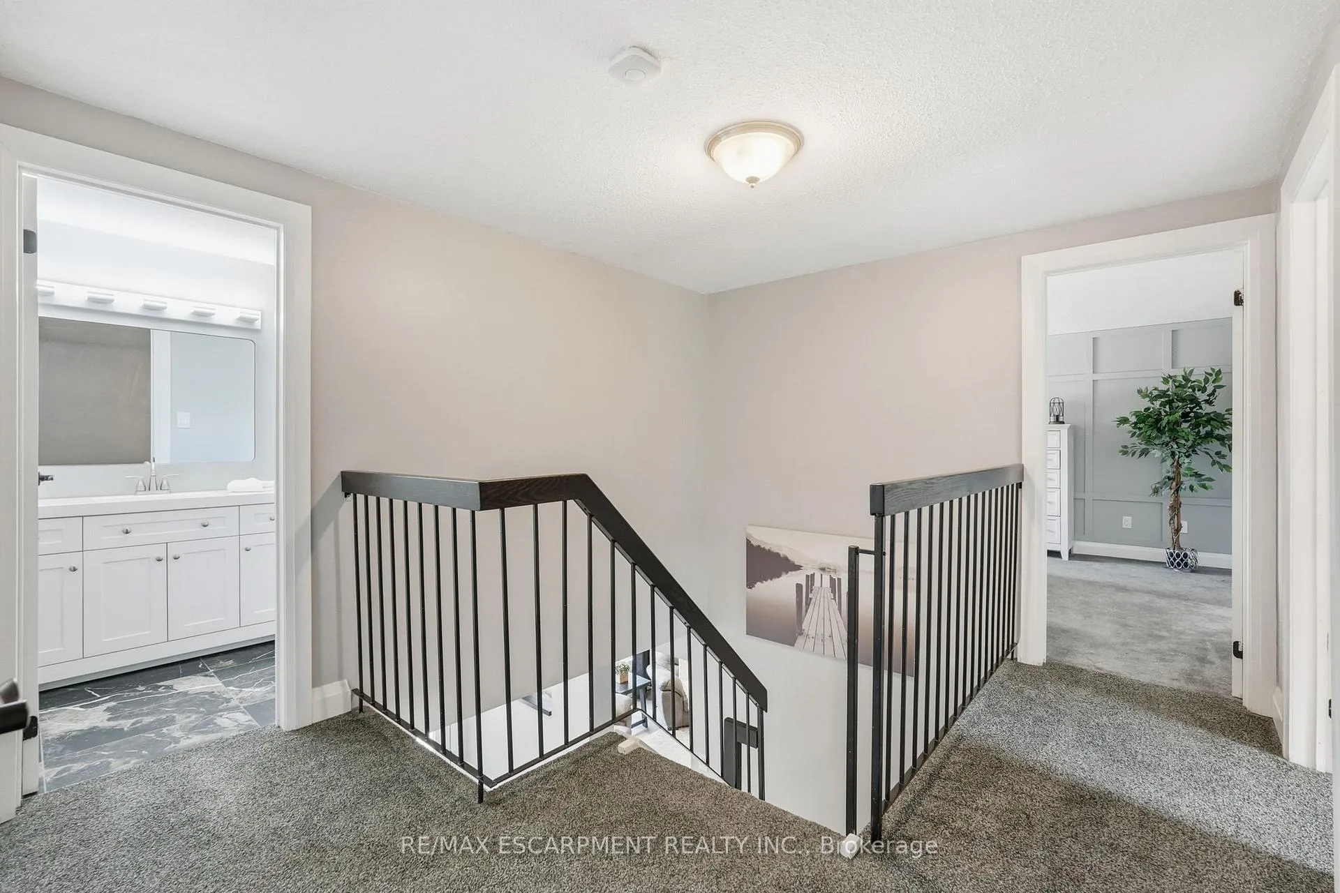 Photo 21 of 53 Glaceport Avenue, Hamilton, Waterdown — HOMEH