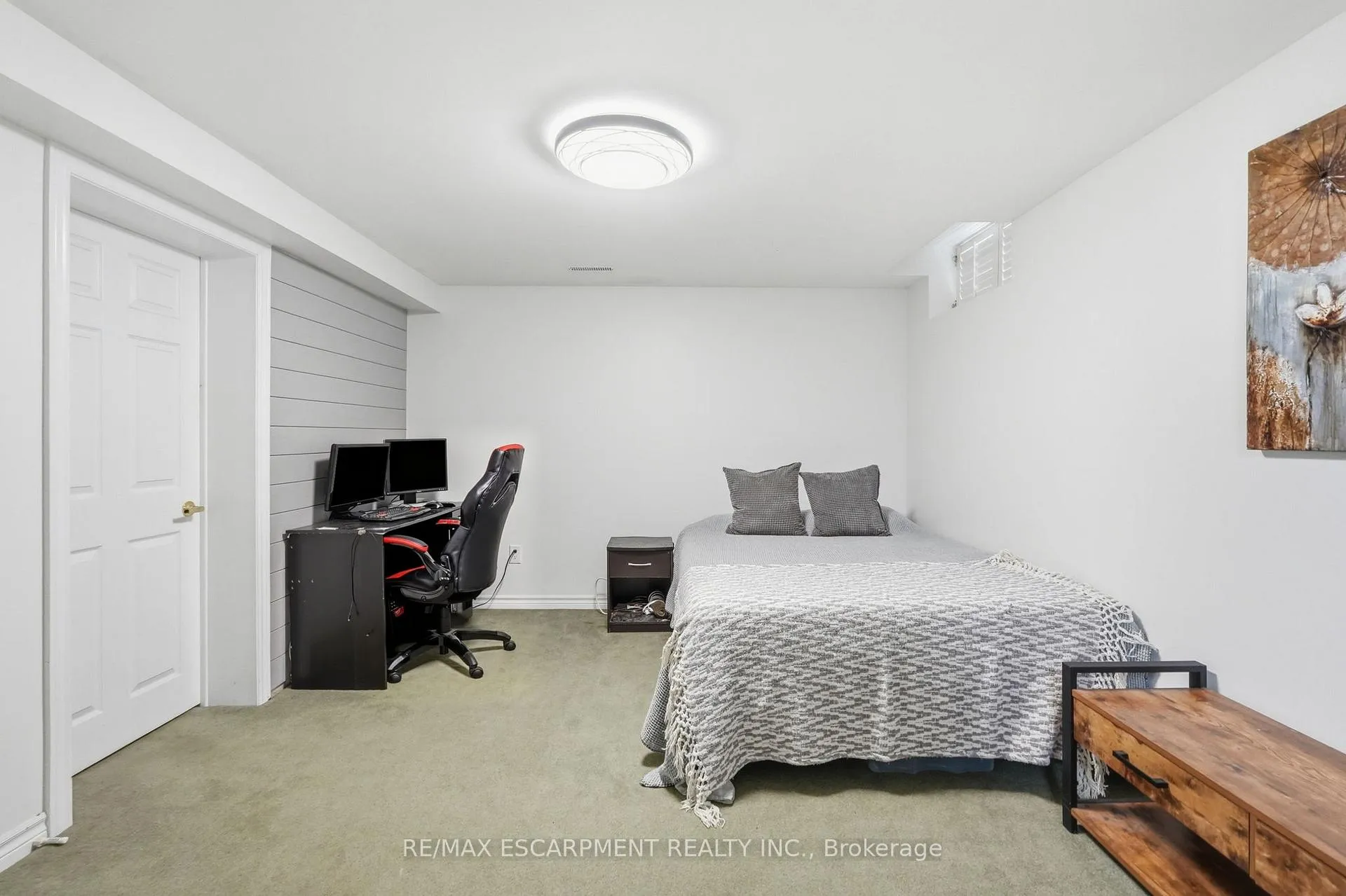 Photo 37 of 53 Glaceport Avenue, Hamilton, Waterdown — HOMEH