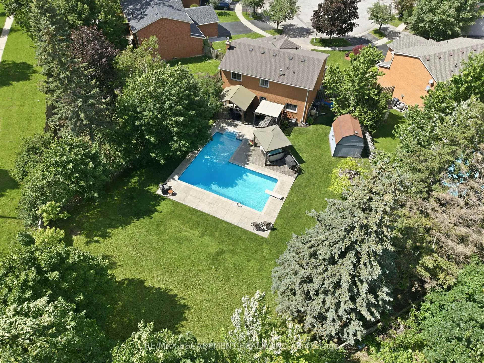 Photo 50 of 53 Glaceport Avenue, Hamilton, Waterdown — HOMEH