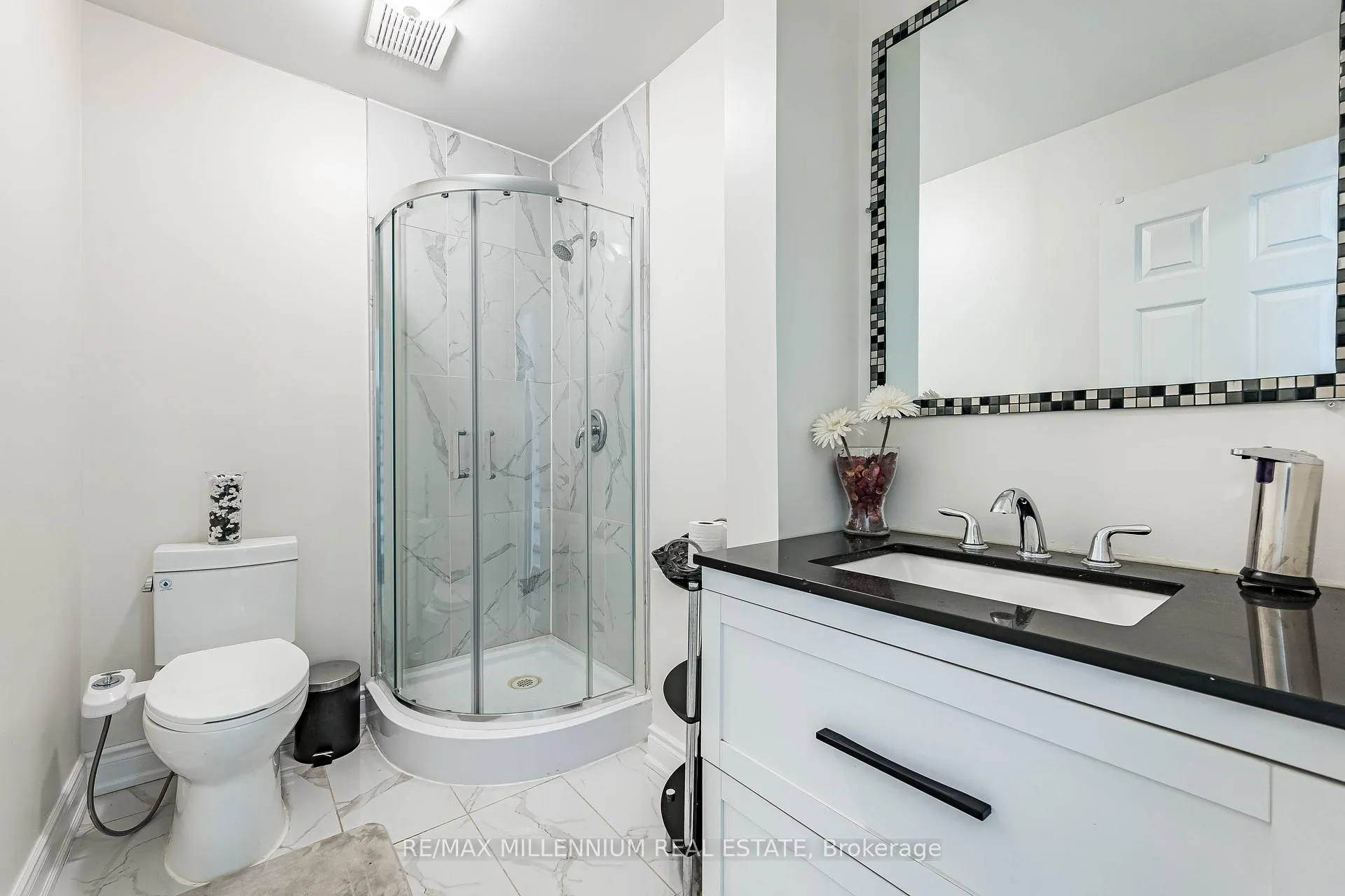 Photo 10 of Unit 36, 36 Spadina Road, Brampton, Brampton West — HOMEH