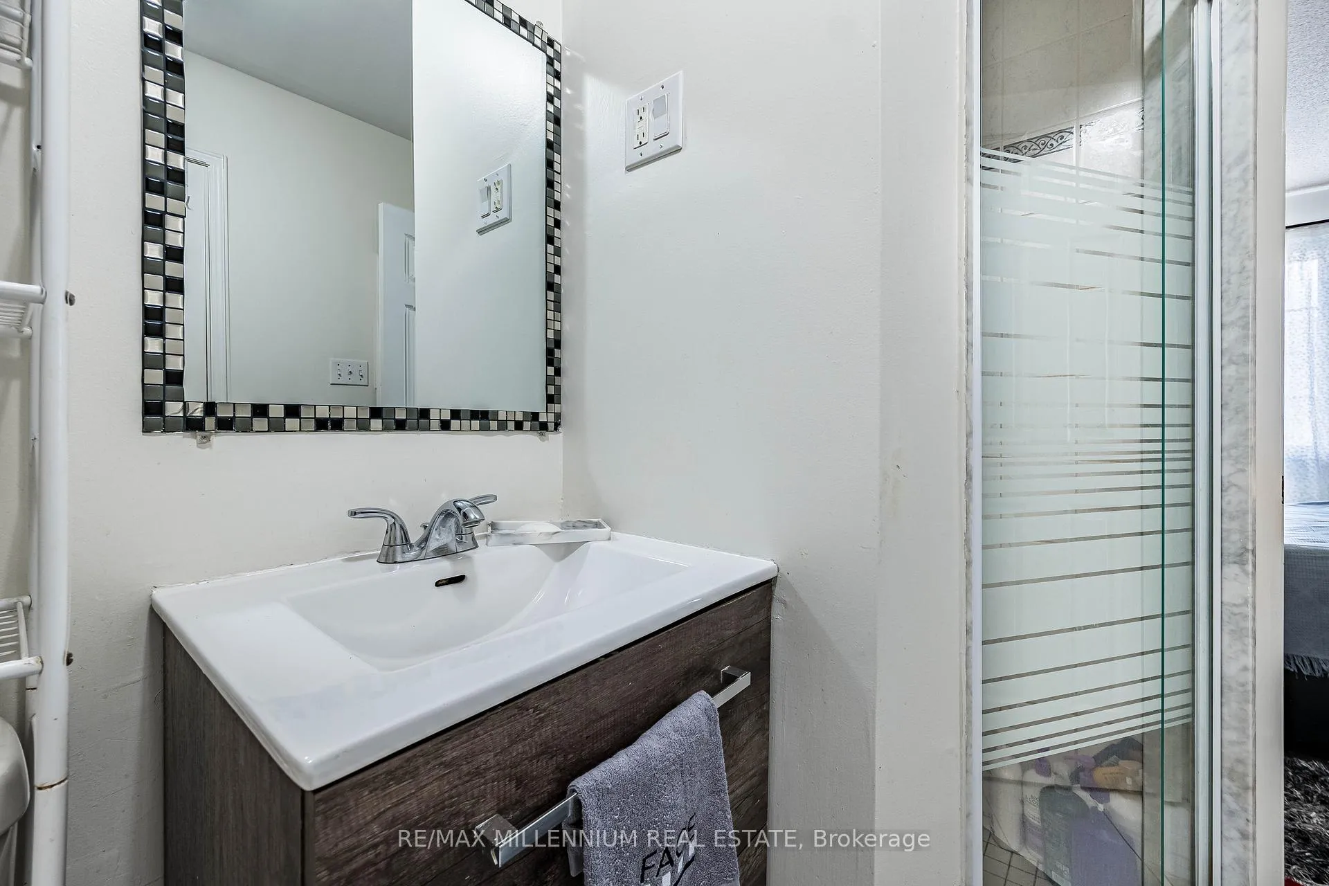 Photo 32 of Unit 36, 36 Spadina Road, Brampton, Brampton West — HOMEH