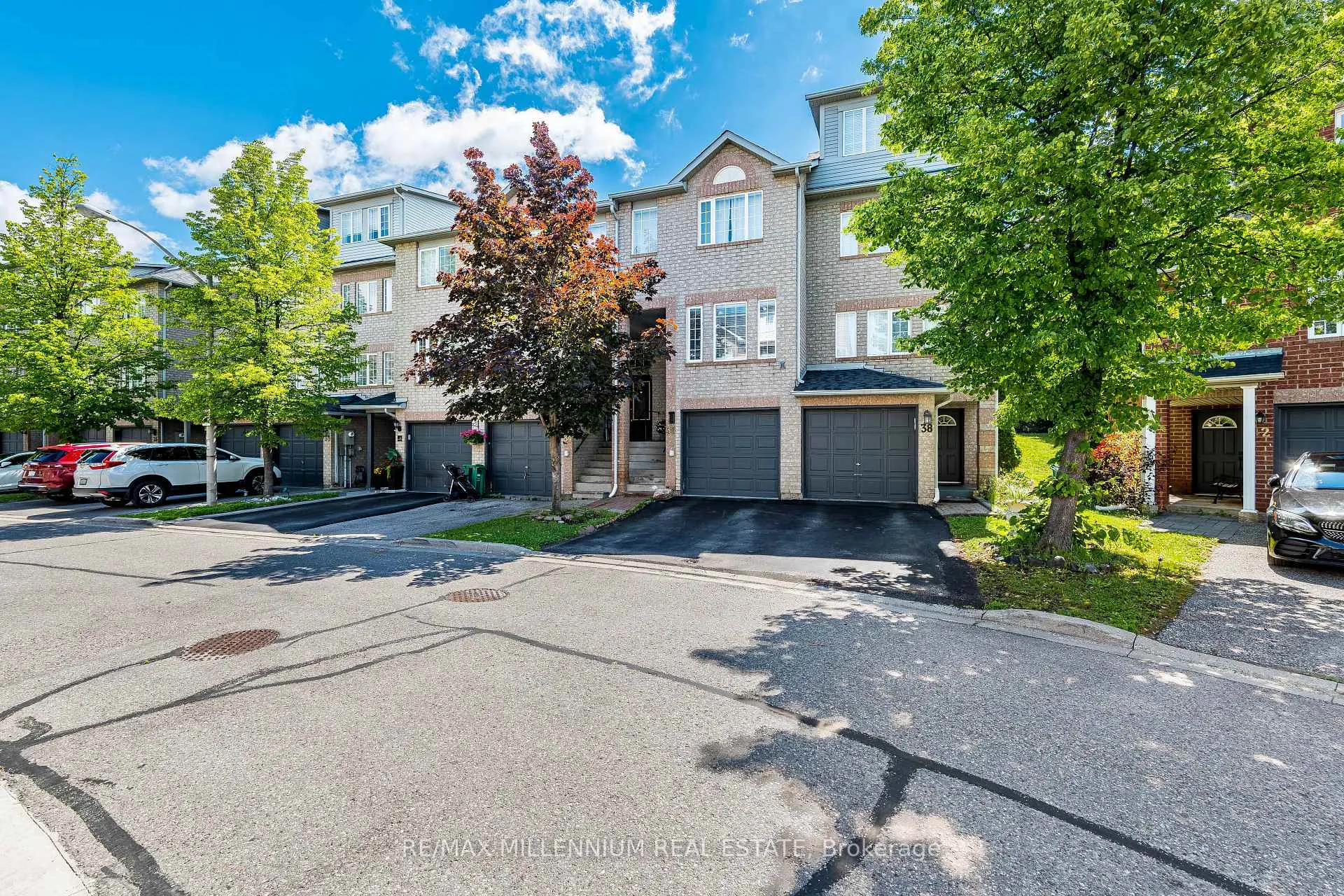 Photo 48 of Unit 36, 36 Spadina Road, Brampton, Brampton West — HOMEH
