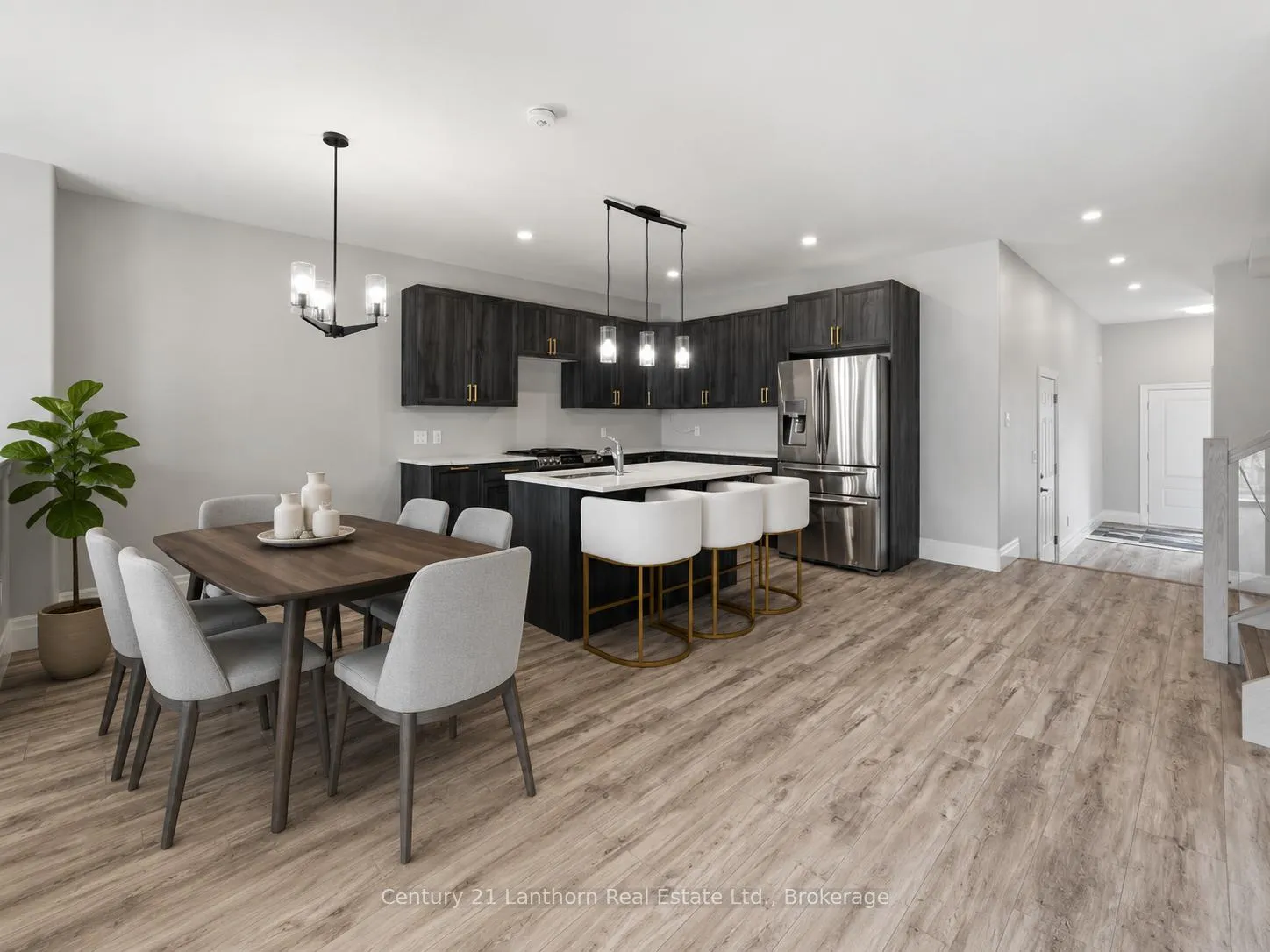 Photo 10 of 75 Markland Avenue, Prince Edward County, Picton Ward — HOMEH