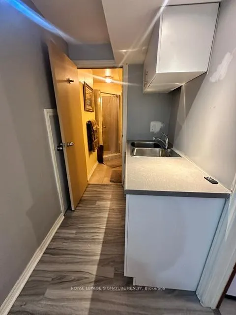 Photo 19 of Unit Bsmt, 156 Twin Pines Crescent, Brampton, Northwest Sandalwood Parkway — HOMEH