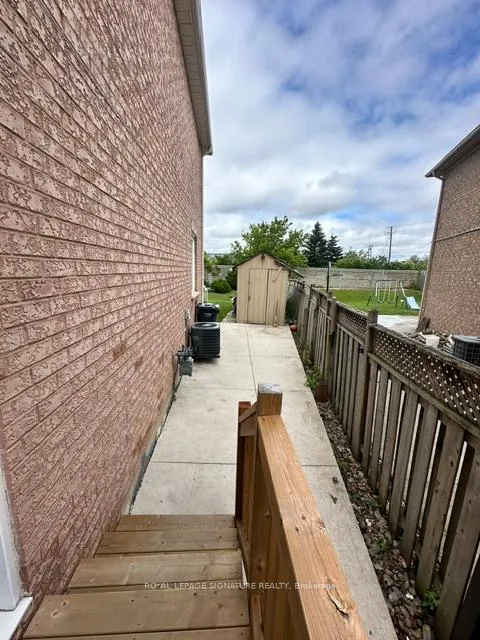 Photo 26 of Unit Bsmt, 156 Twin Pines Crescent, Brampton, Northwest Sandalwood Parkway — HOMEH