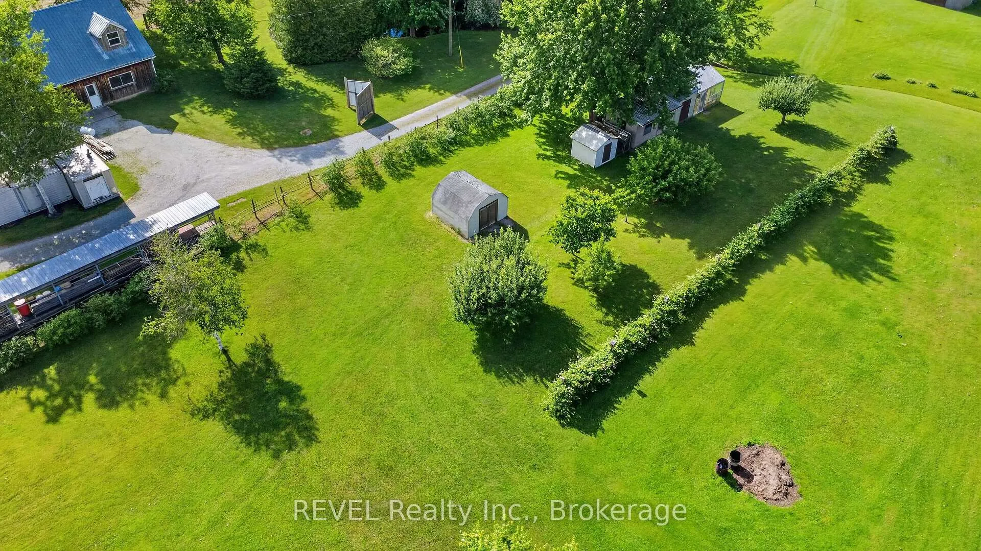 Photo 24 of 43956 Hwy 3, Wainfleet, Marshville/Winger — HOMEH