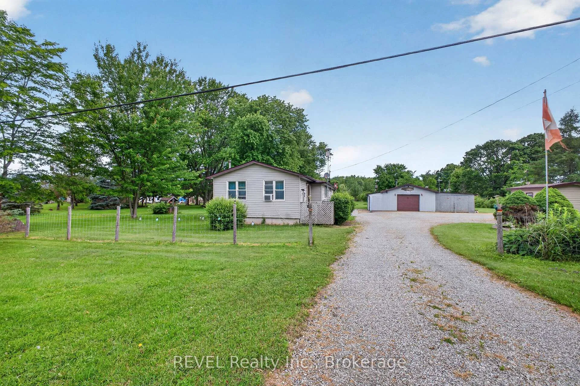 Photo 38 of 43956 Hwy 3, Wainfleet, Marshville/Winger — HOMEH